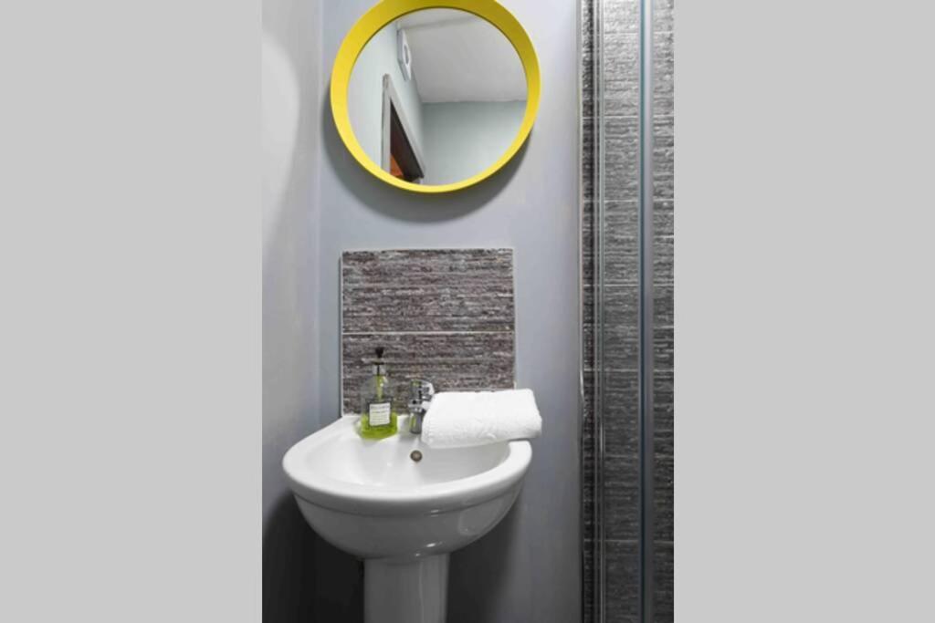 Apartment - Photo 17