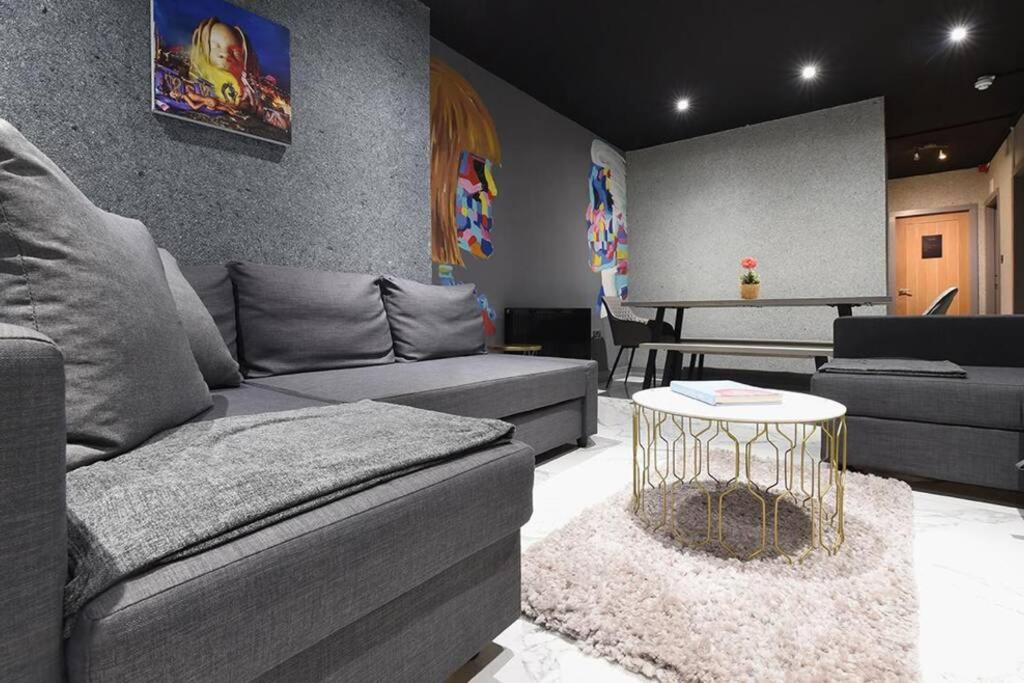 Apartment - Photo 24