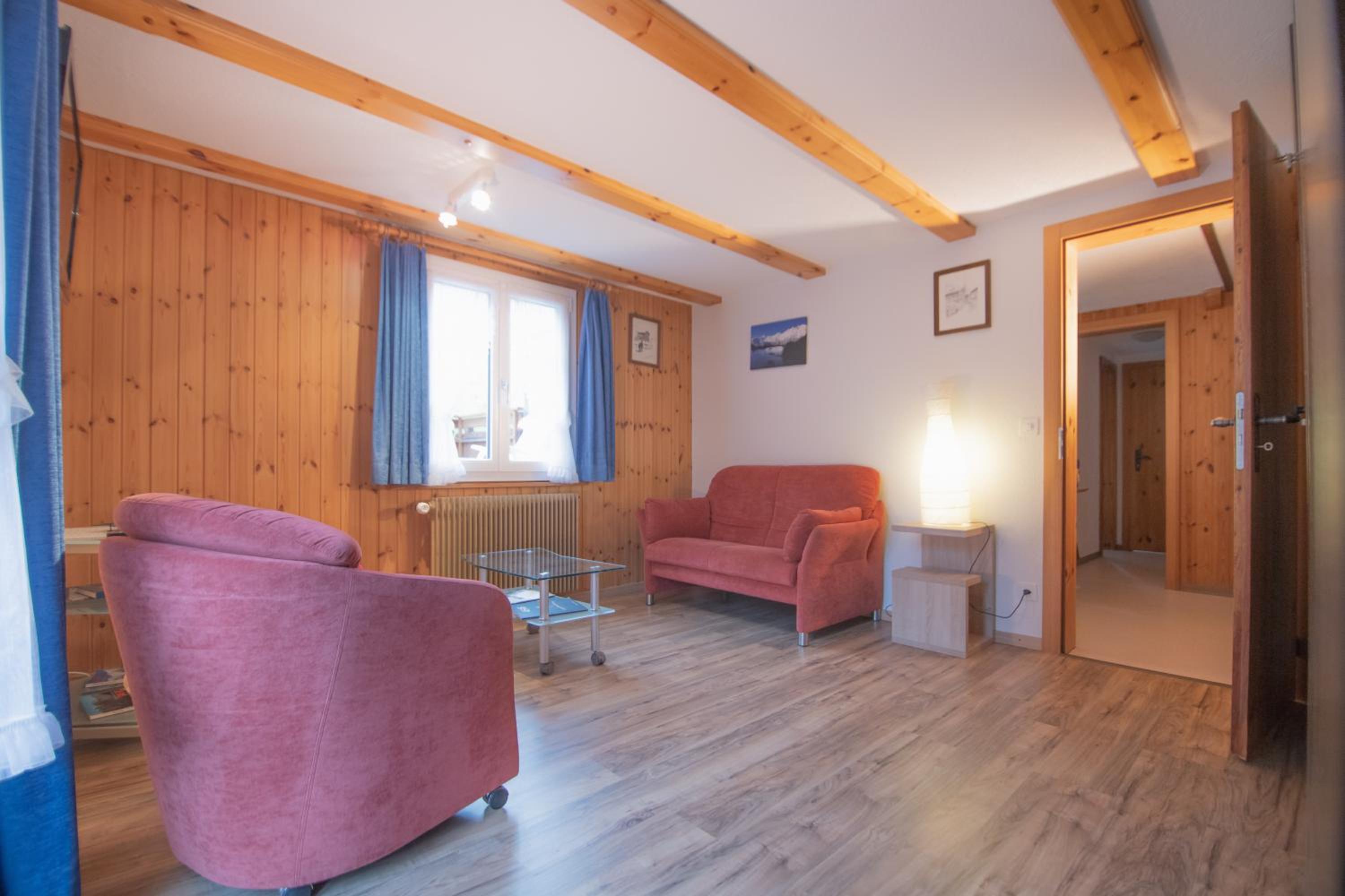 One-Bedroom Apartment with Balcony (4 Adults) photo 3