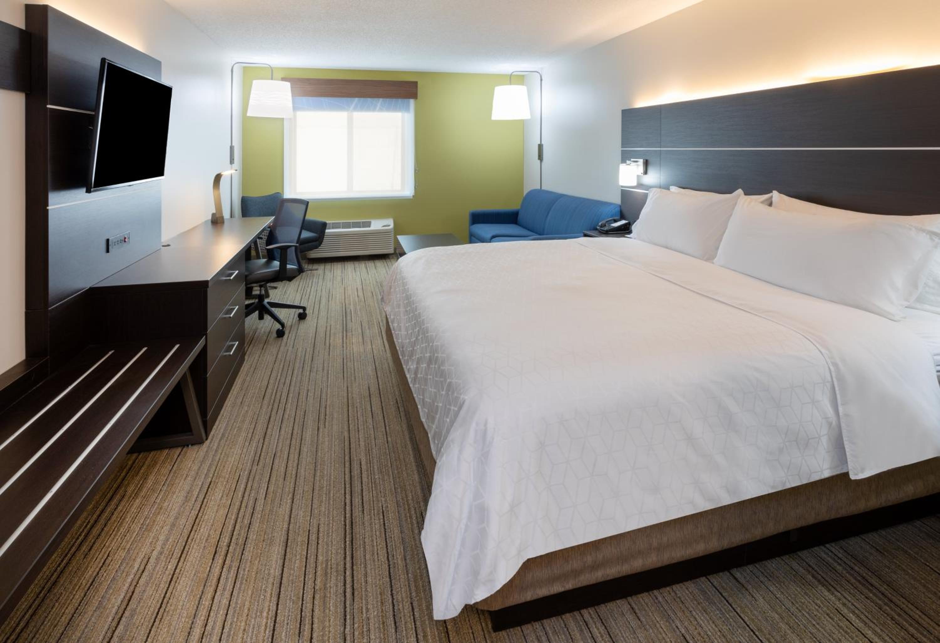 King Suite with Sofa Bed - Photo 1