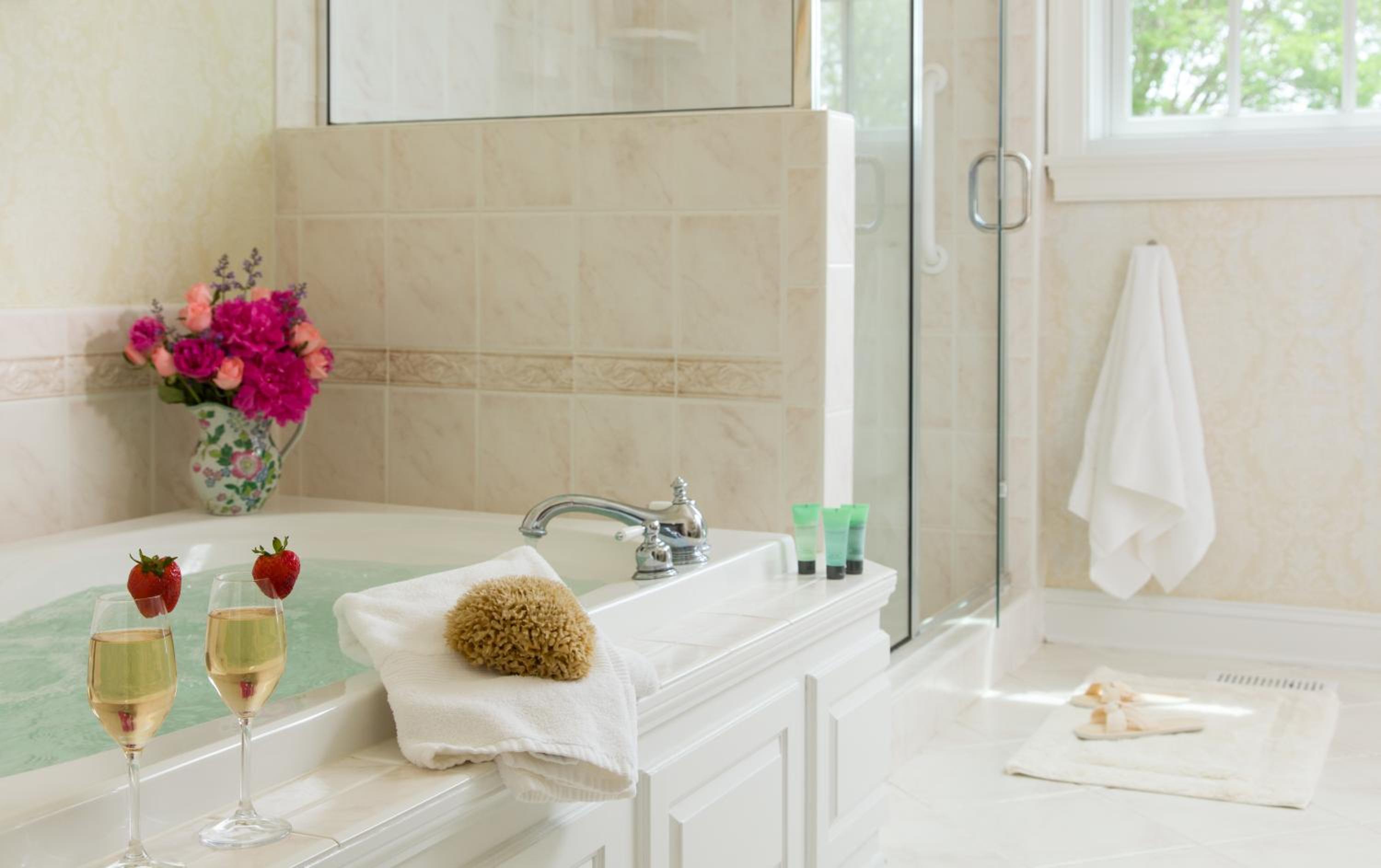 Deluxe Suite photo 2