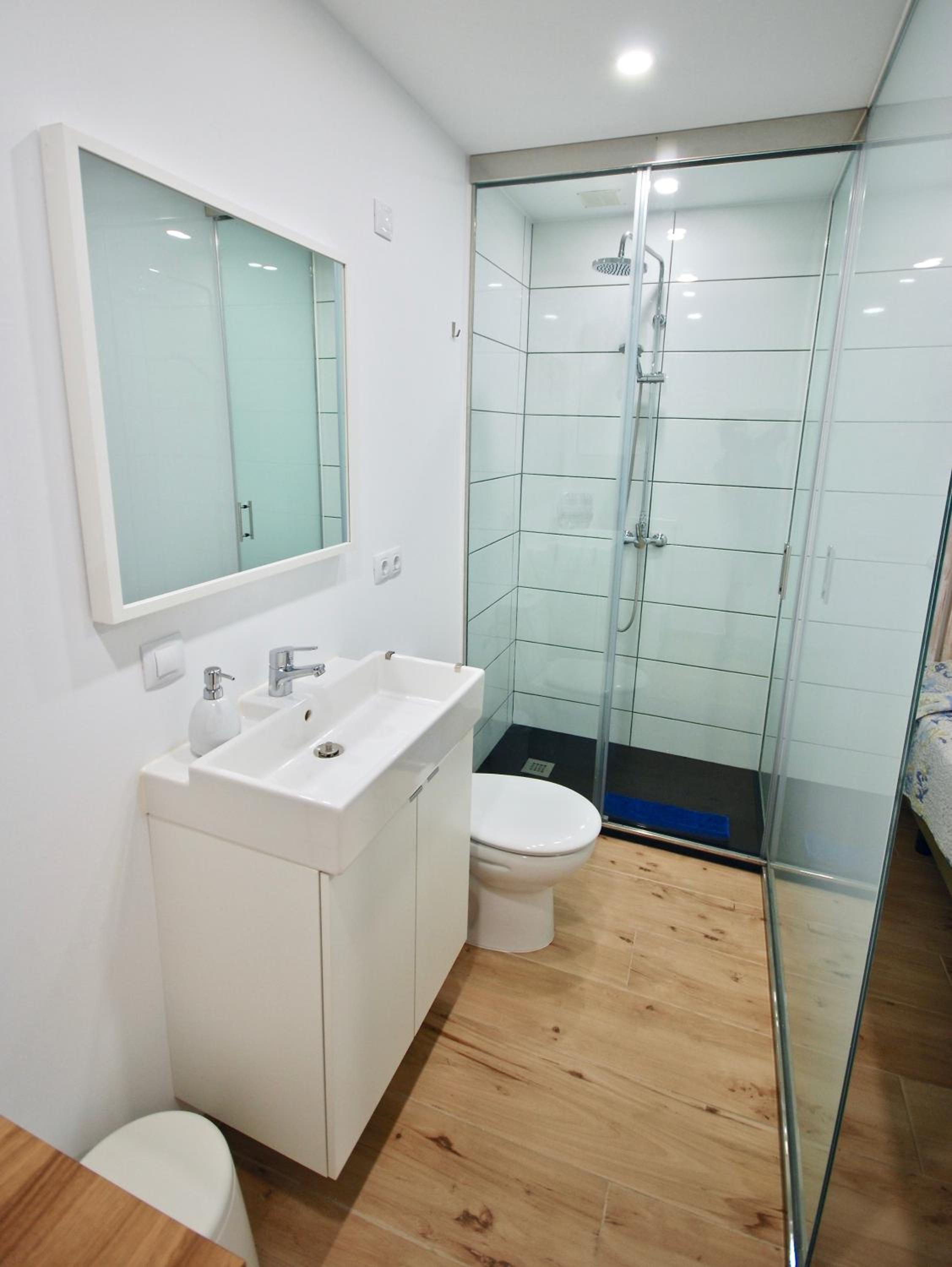 Double Room - Photo 5