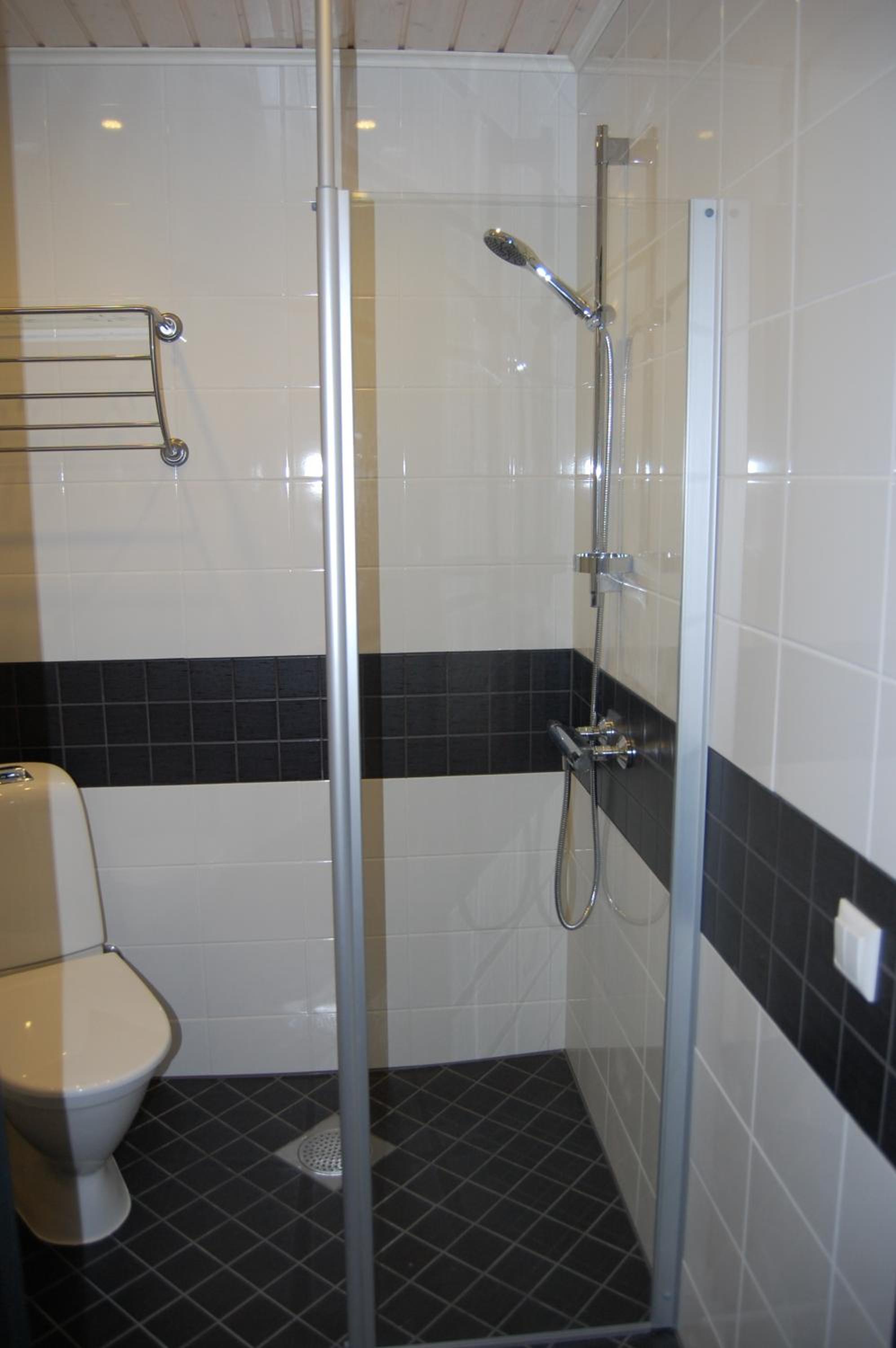 Family Apartment - Photo 16