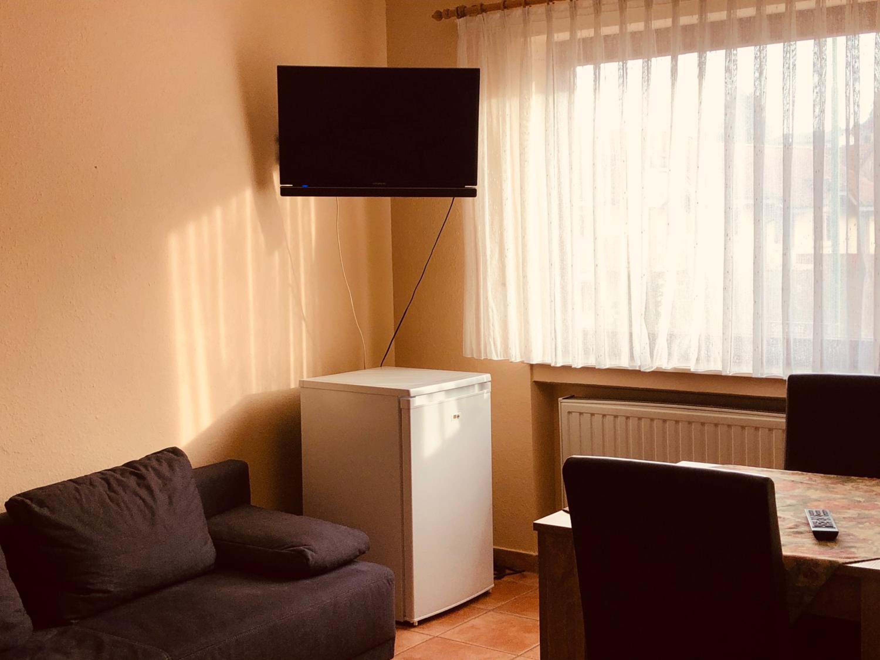 Standard Double Room - Photo 6