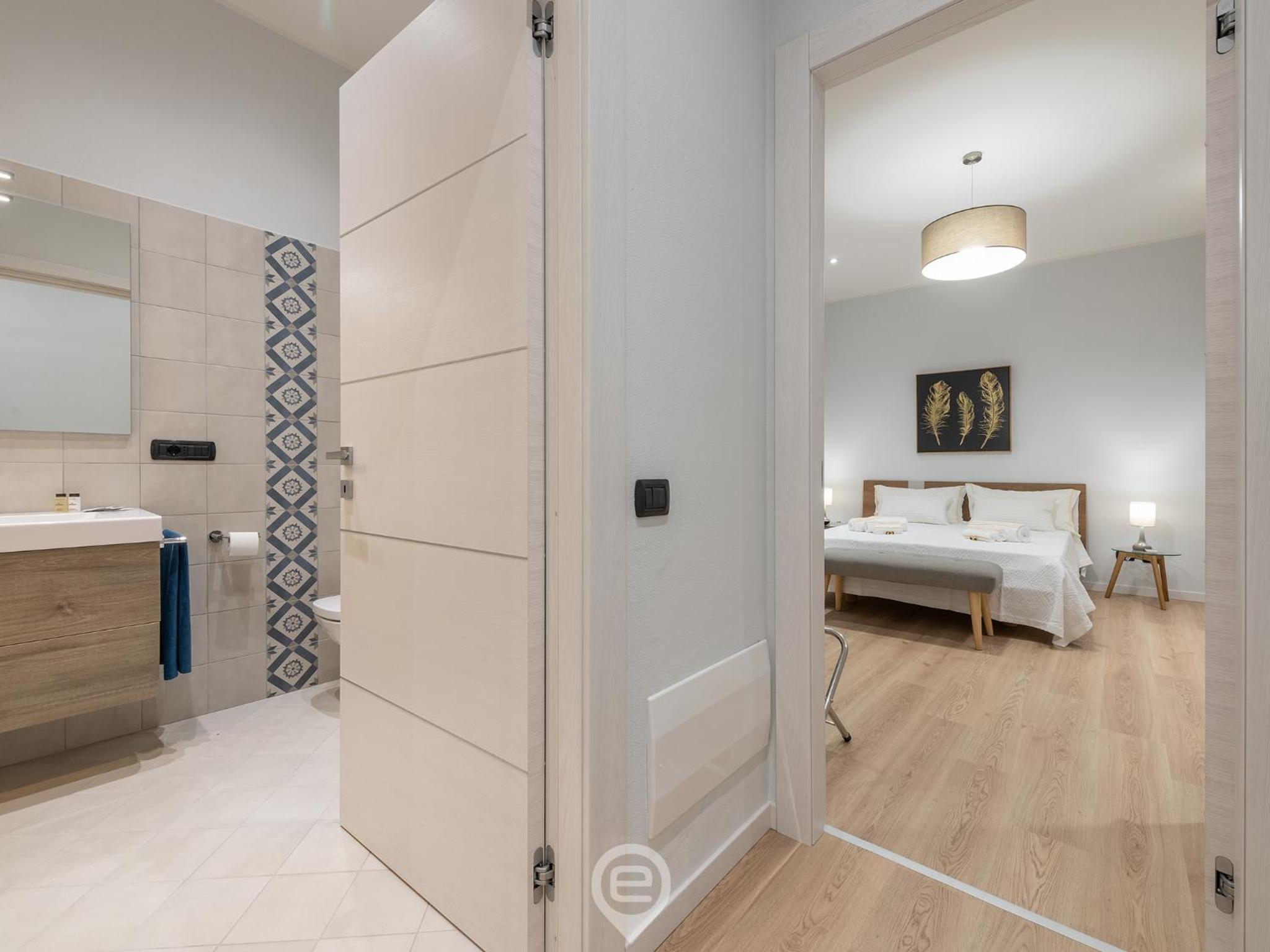One-Bedroom Apartment - Photo 12