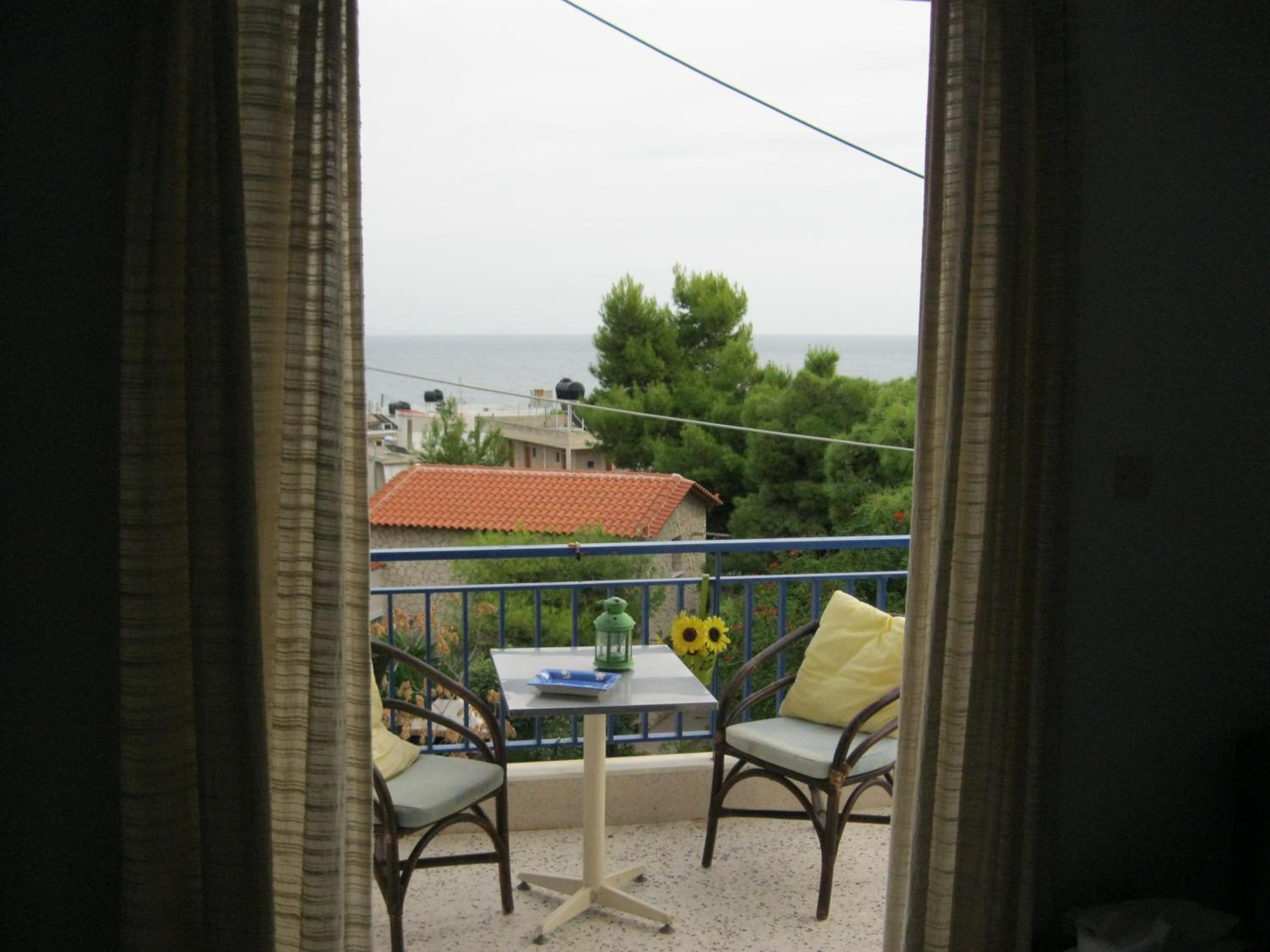 Studio (3 Adults) - Photo 3