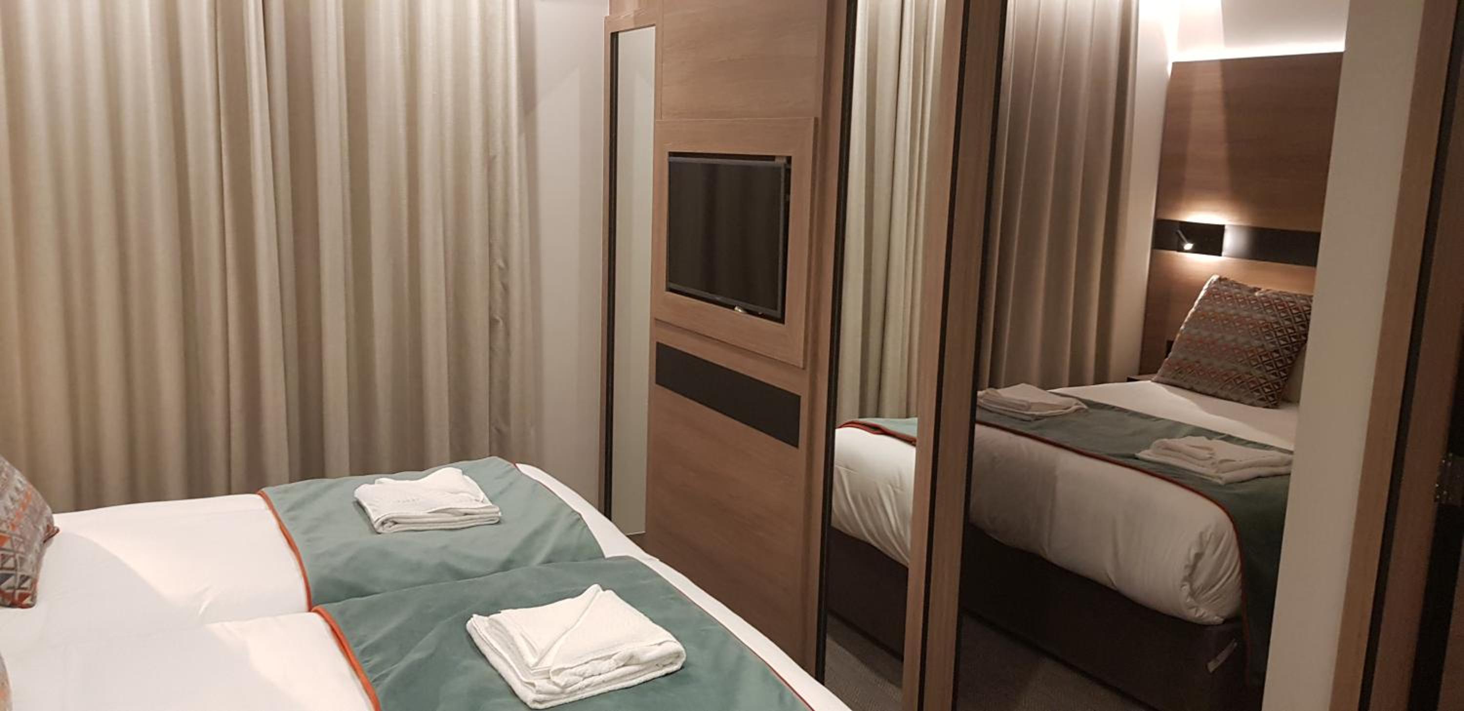 Superior Quadruple Room