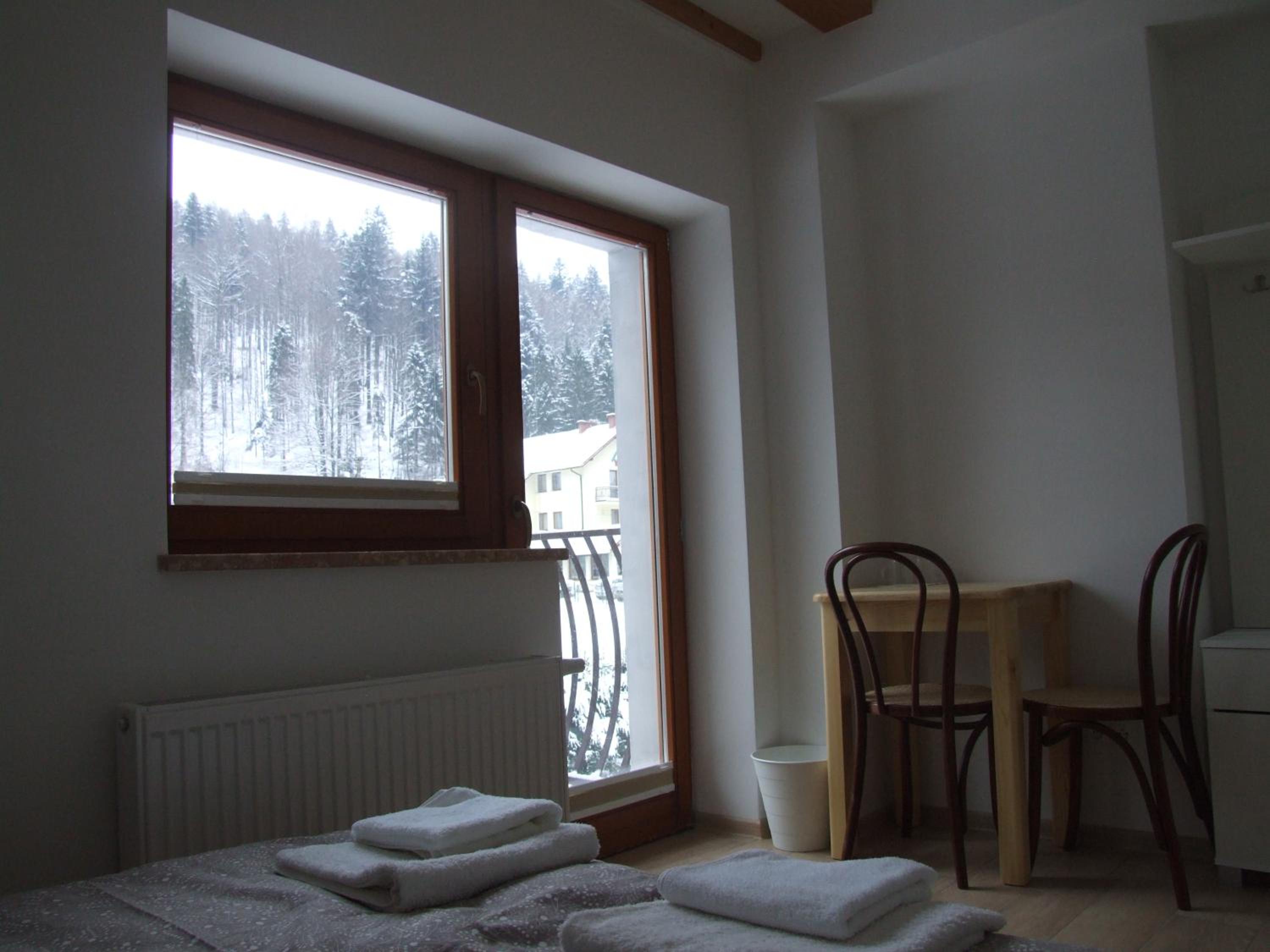 Double or Twin Room with Balcony photo 3