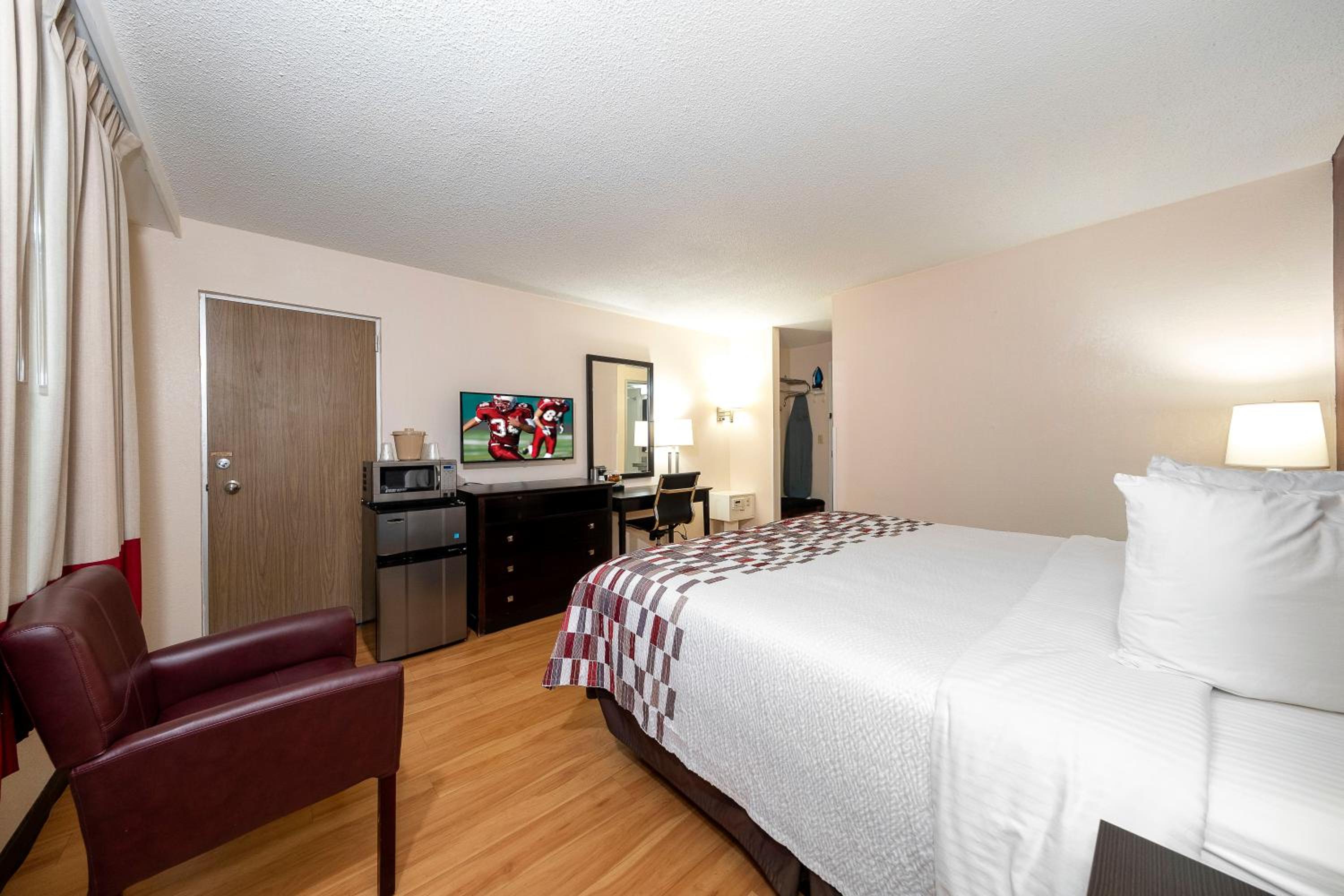 Superior King Room Non-Smoking photo 3
