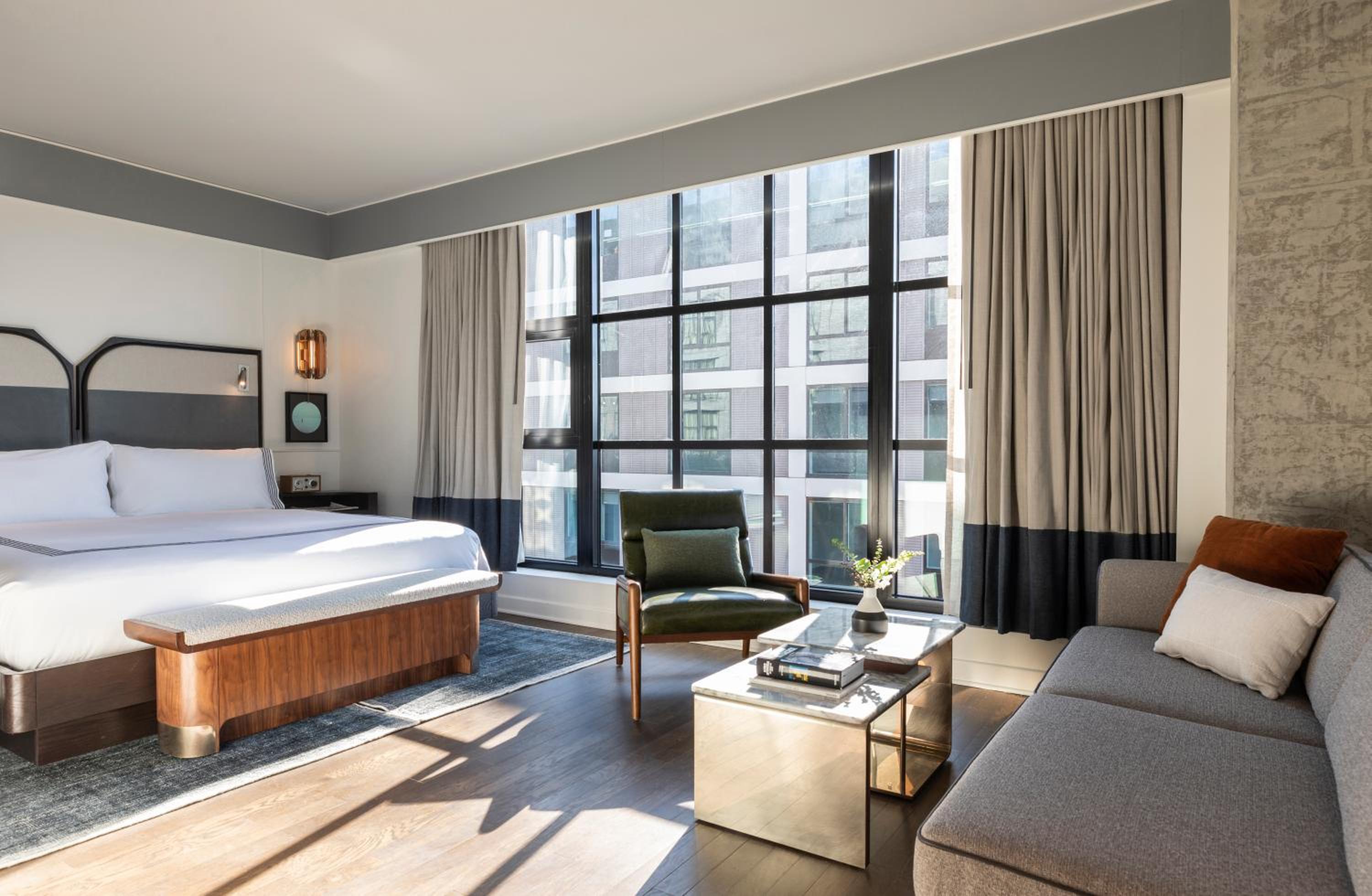 Junior King Suite