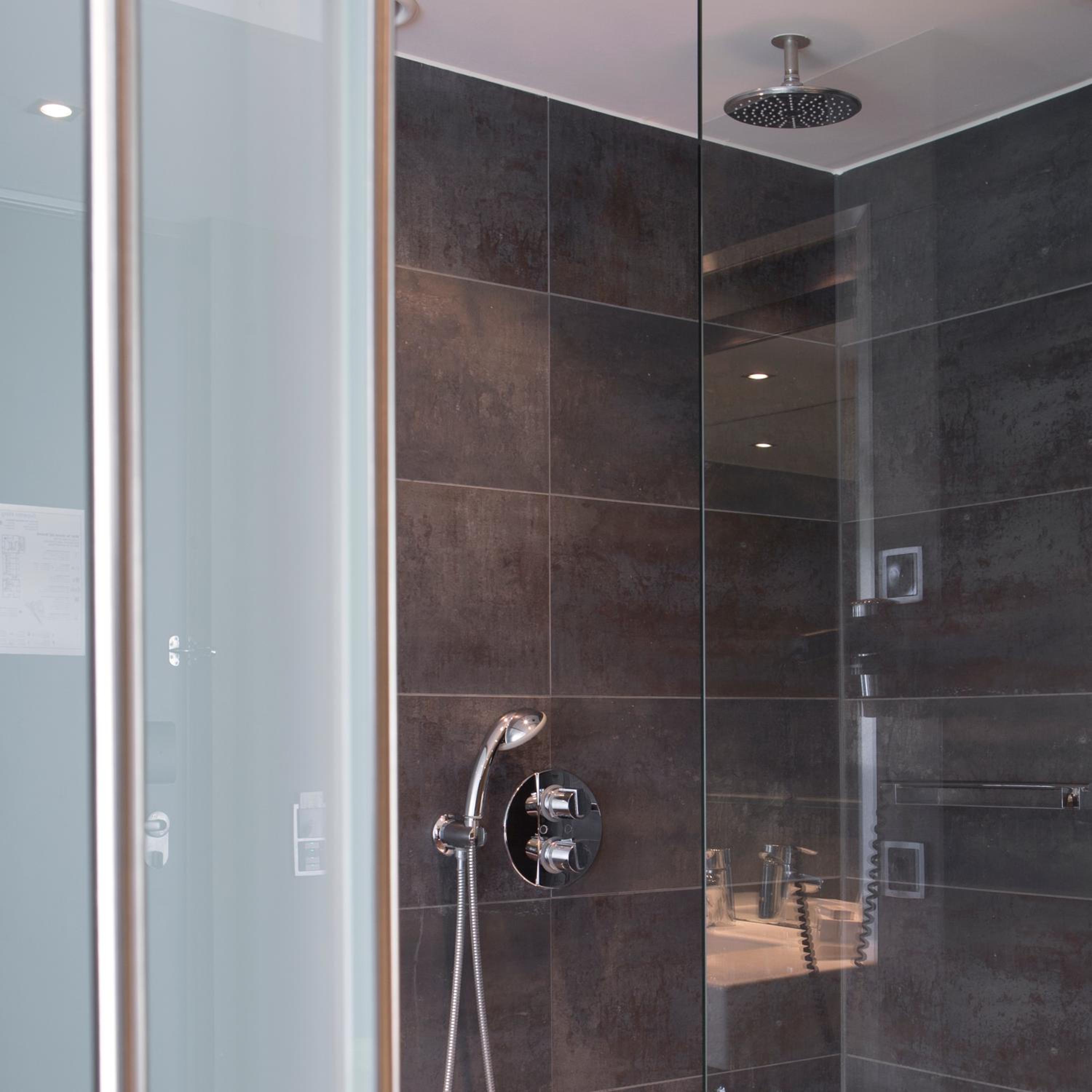Superior Double Room with Spa Bath photo 3