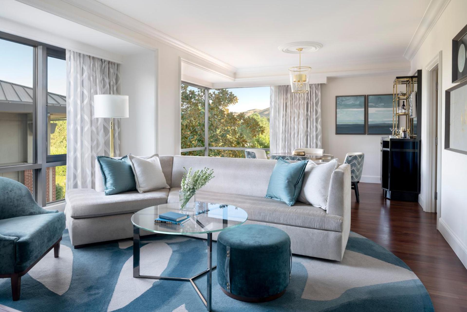Westlake Corner Suite
