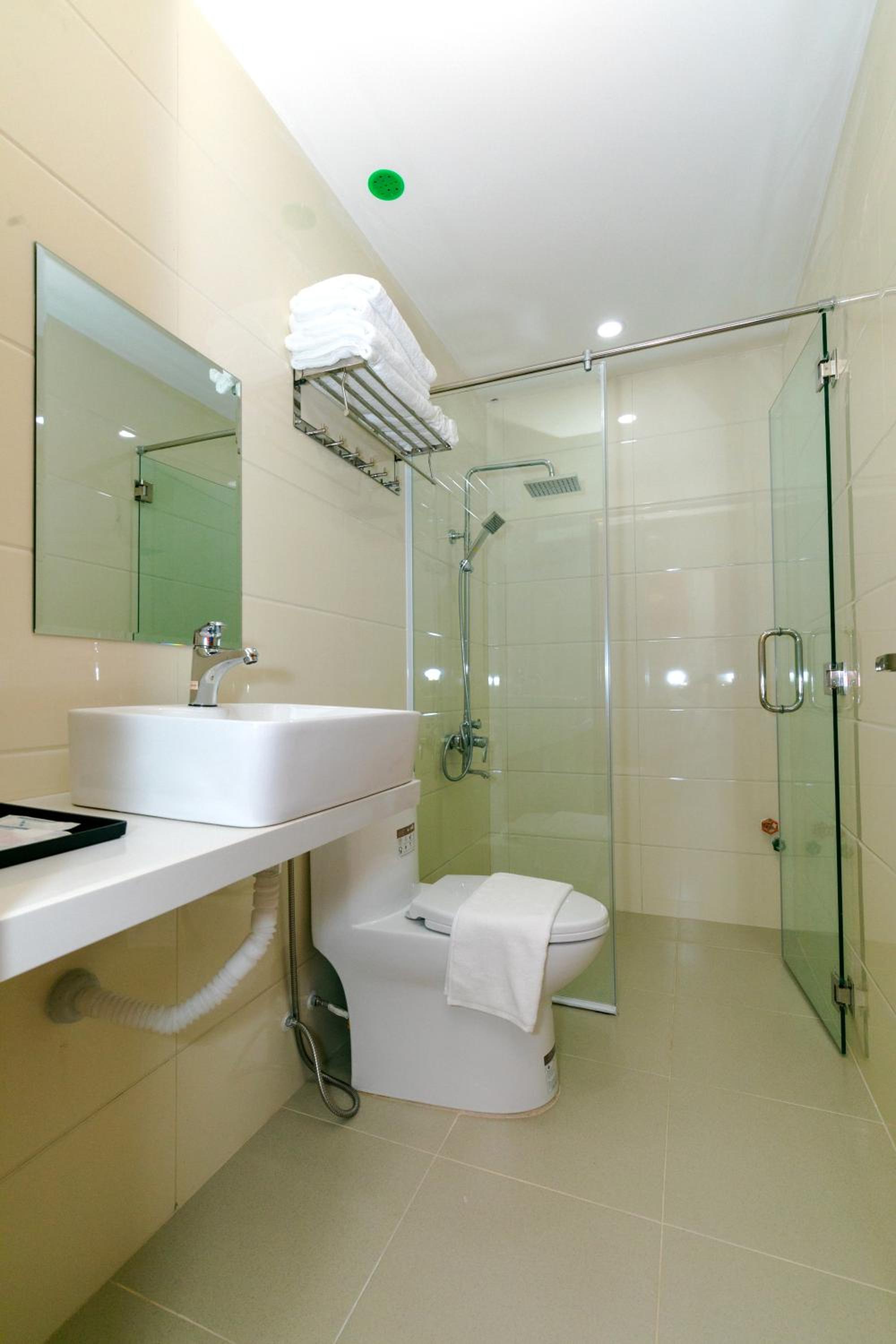 Standard Double Room - Photo 4