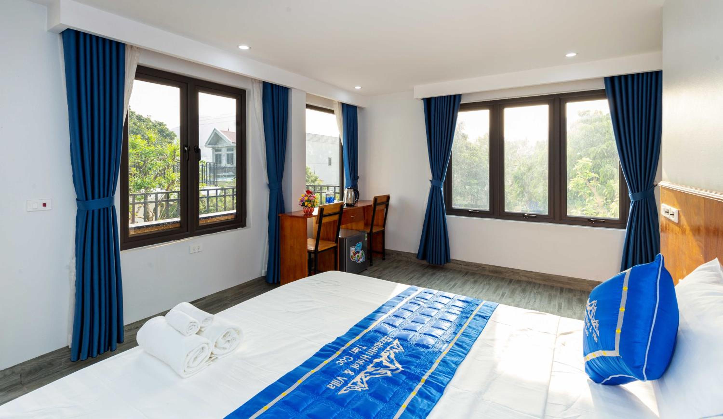 Double Room with Mountain View photo 1
