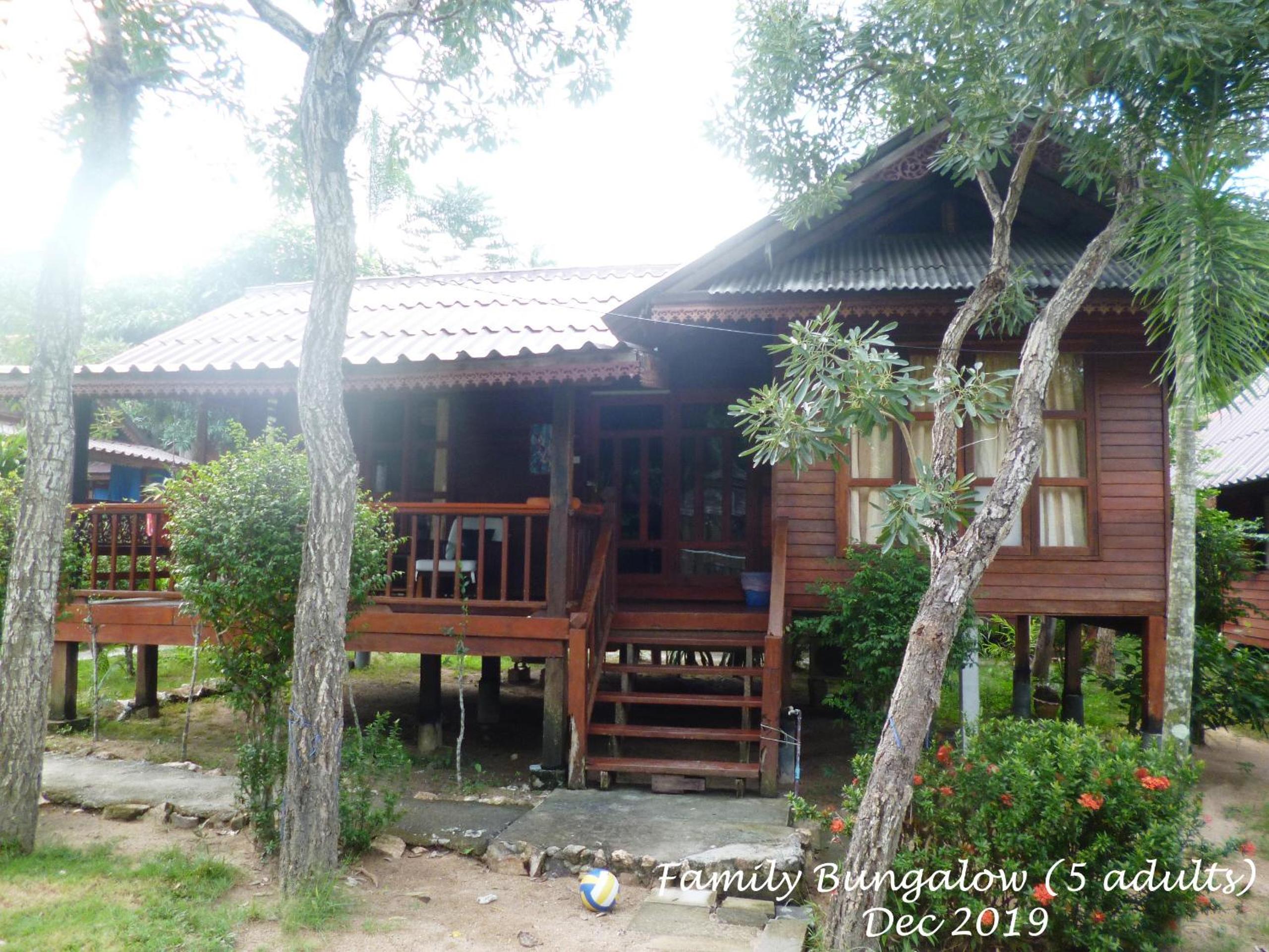 Two-Bedroom Bungalow photo 2