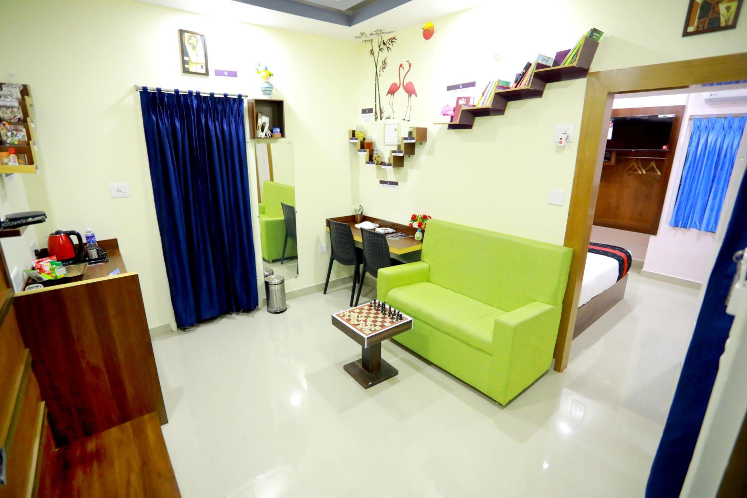 Deluxe Double Room - Photo 52