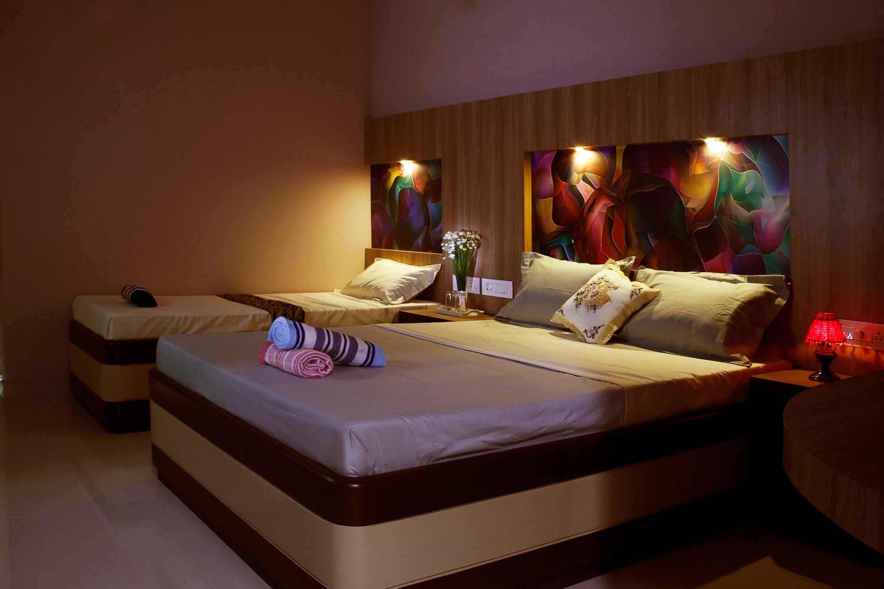 Deluxe Family Room - Photo 4