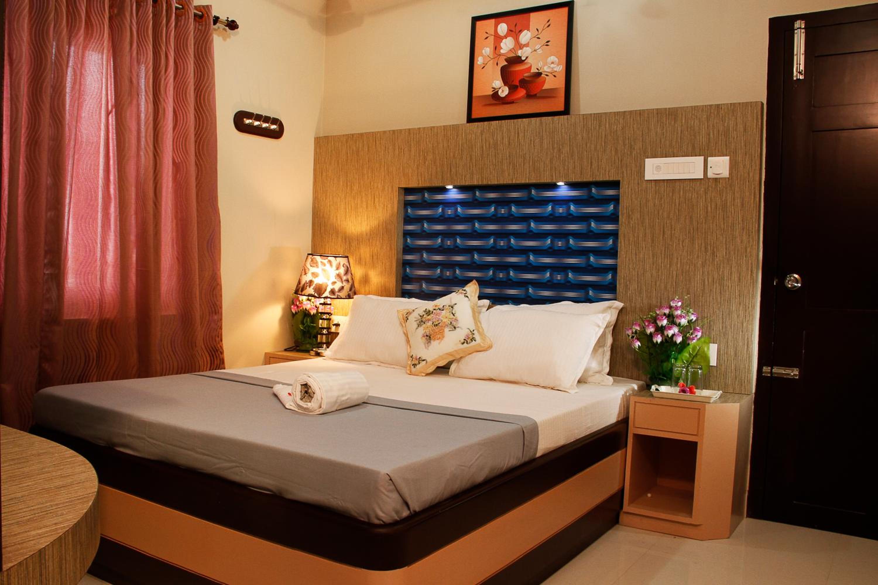 King Suite - Photo 8