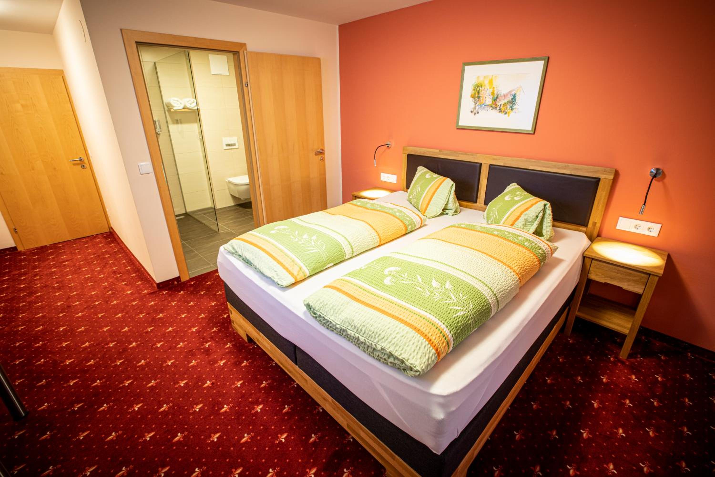 Deluxe Double Room - Photo 4