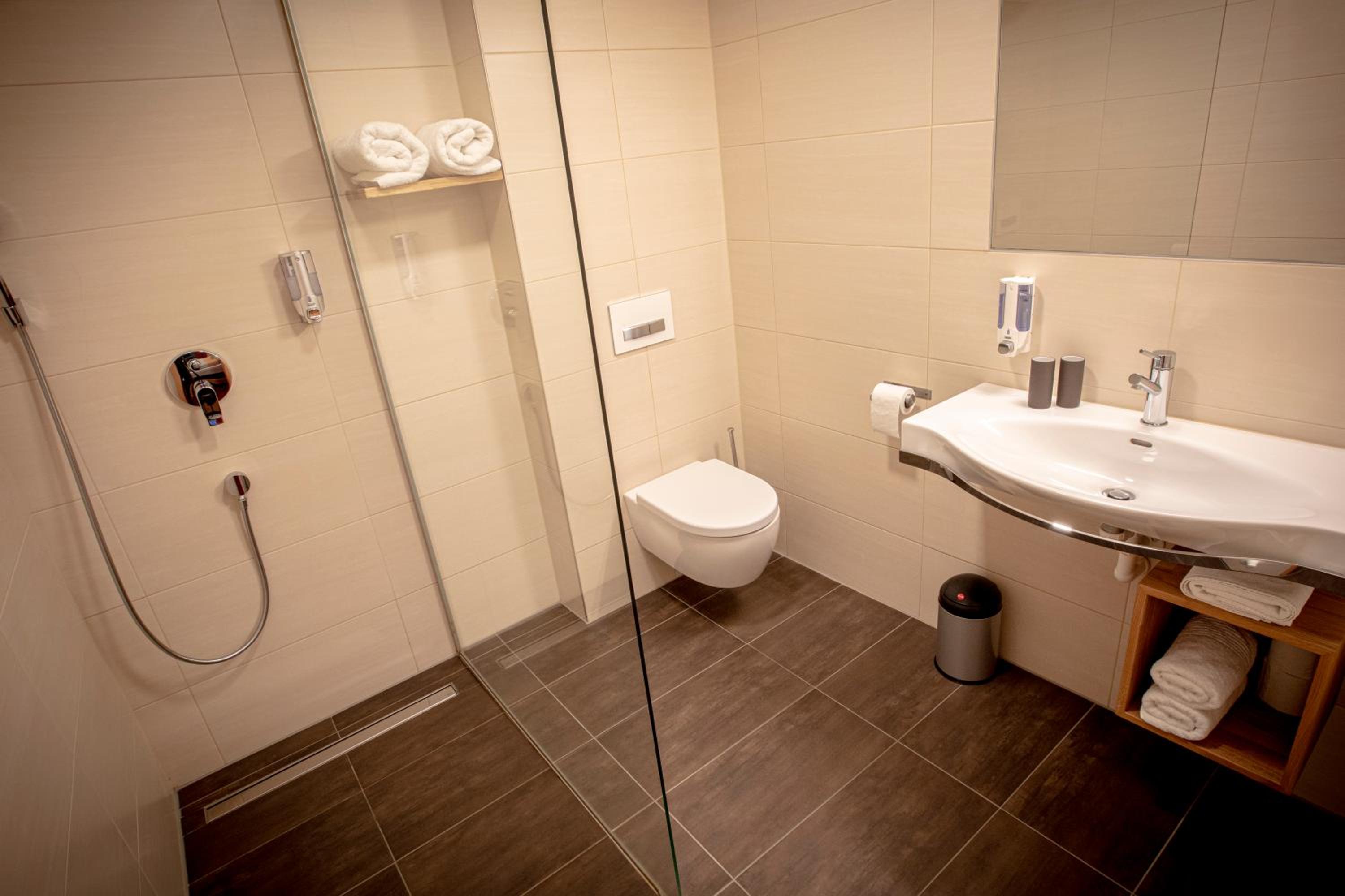 Deluxe Double Room - Photo 5