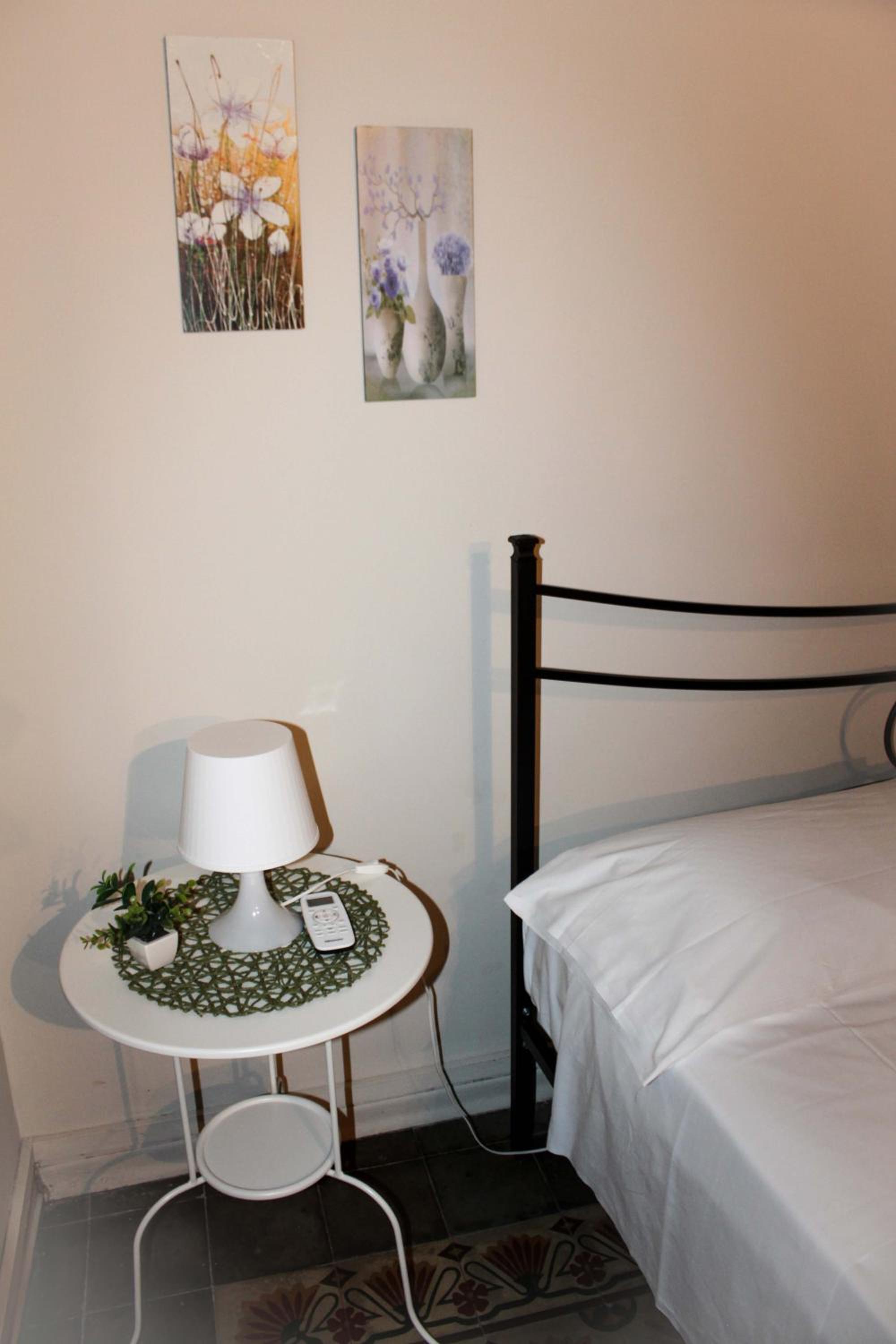 Triple Room with Private Bathroom - Photo 20