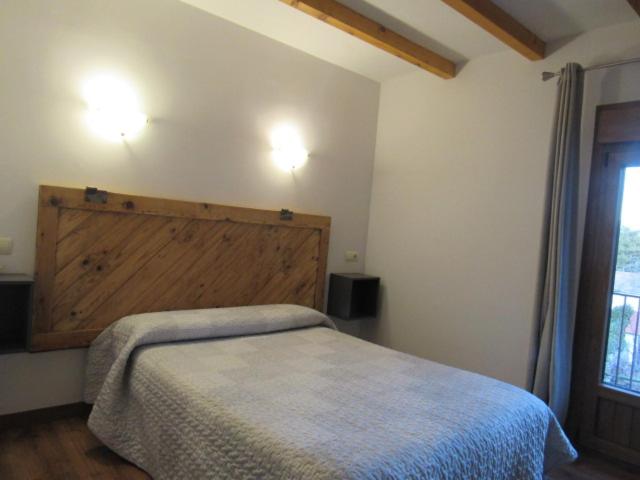 Deluxe Double Room with Balcony photo 2