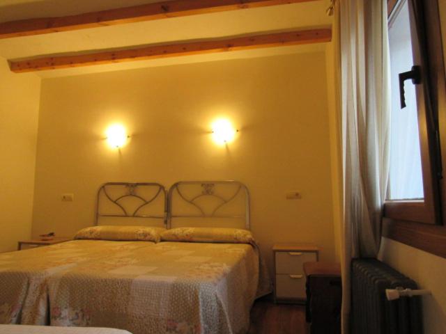 Deluxe Twin Room photo 2