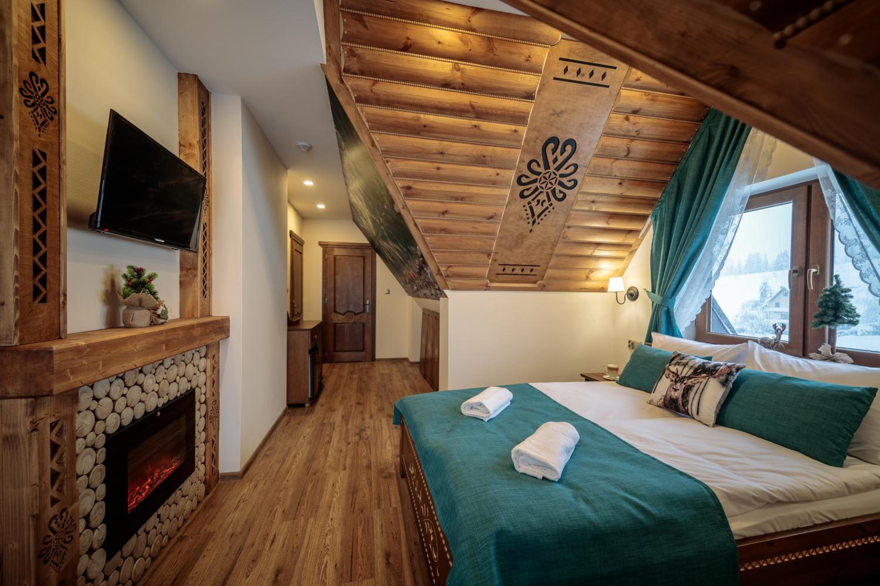 Deluxe Double Room photo 3