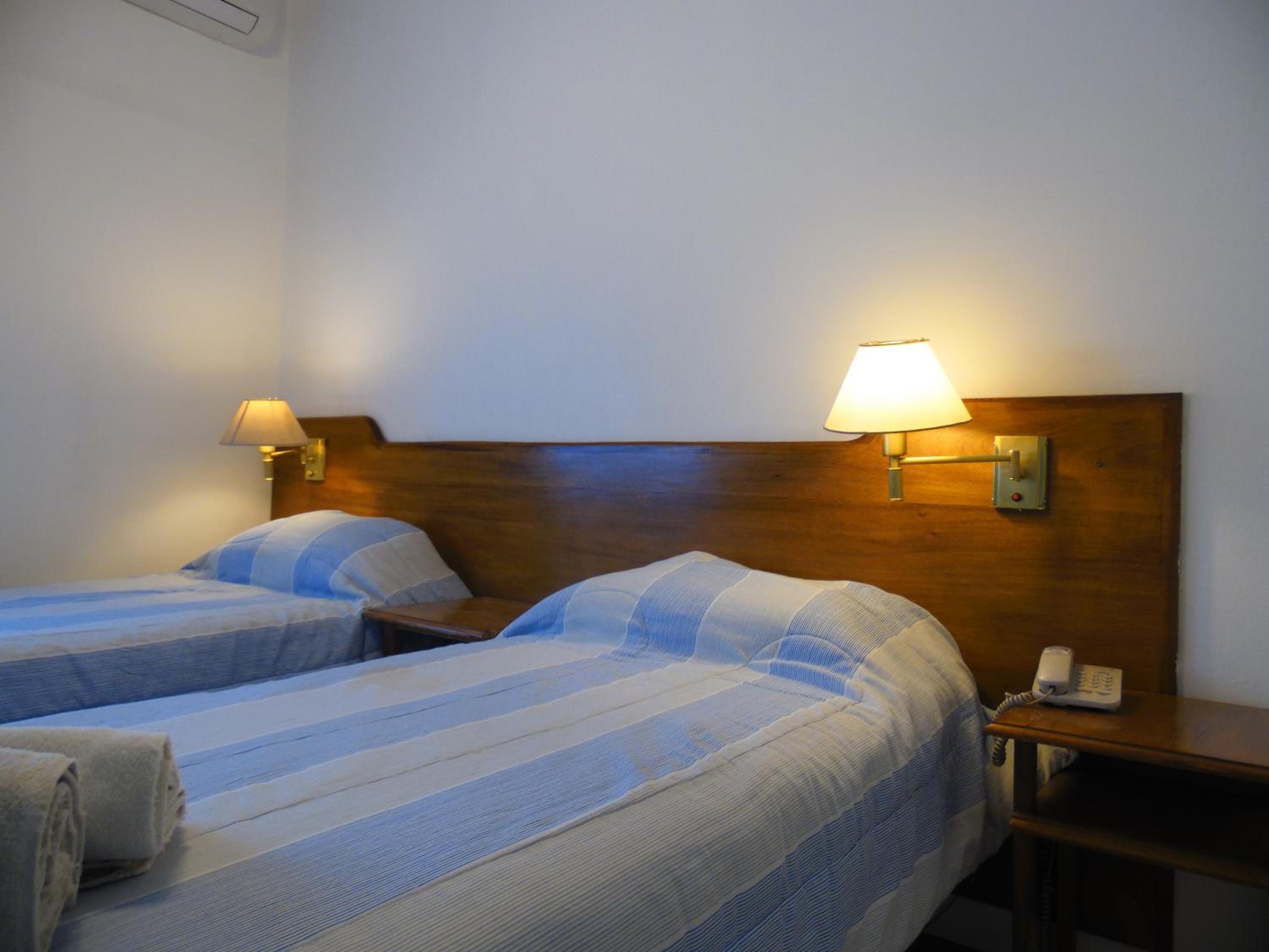 Double or Twin Room photo 2