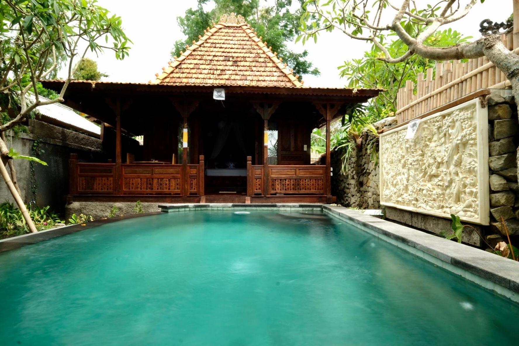 Villa with Private Pool - Photo 18