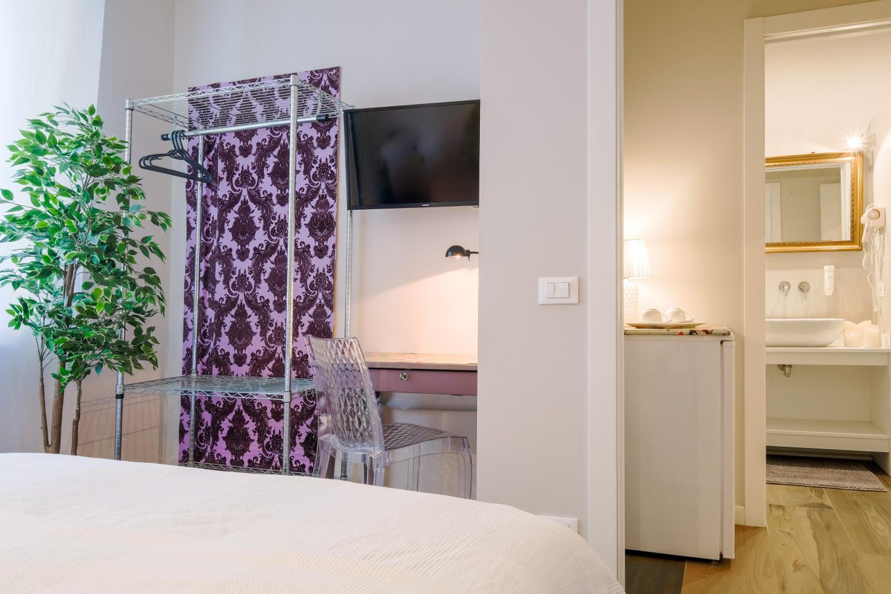 Superior King Room photo 3