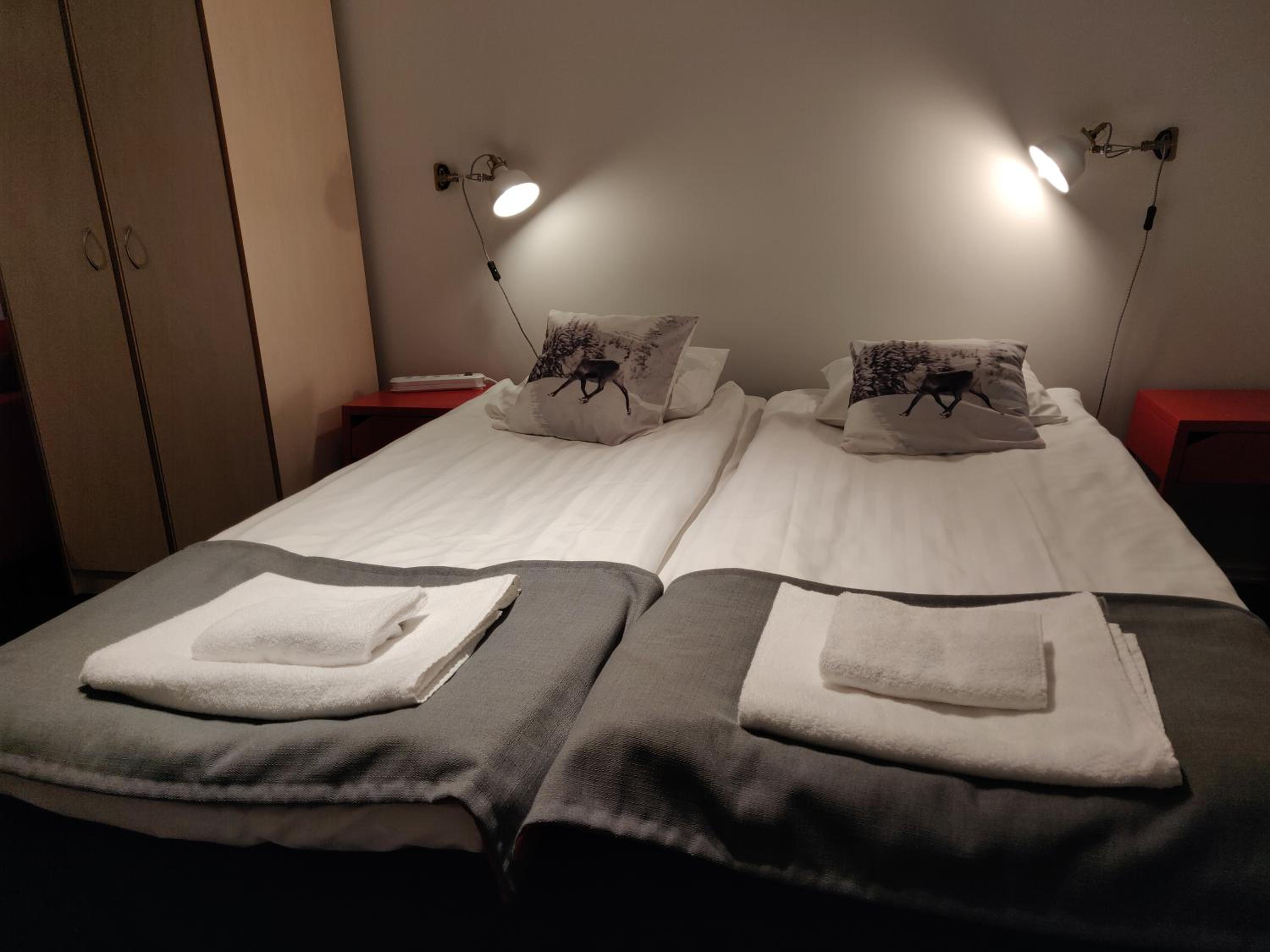 Large Twin Room photo 1