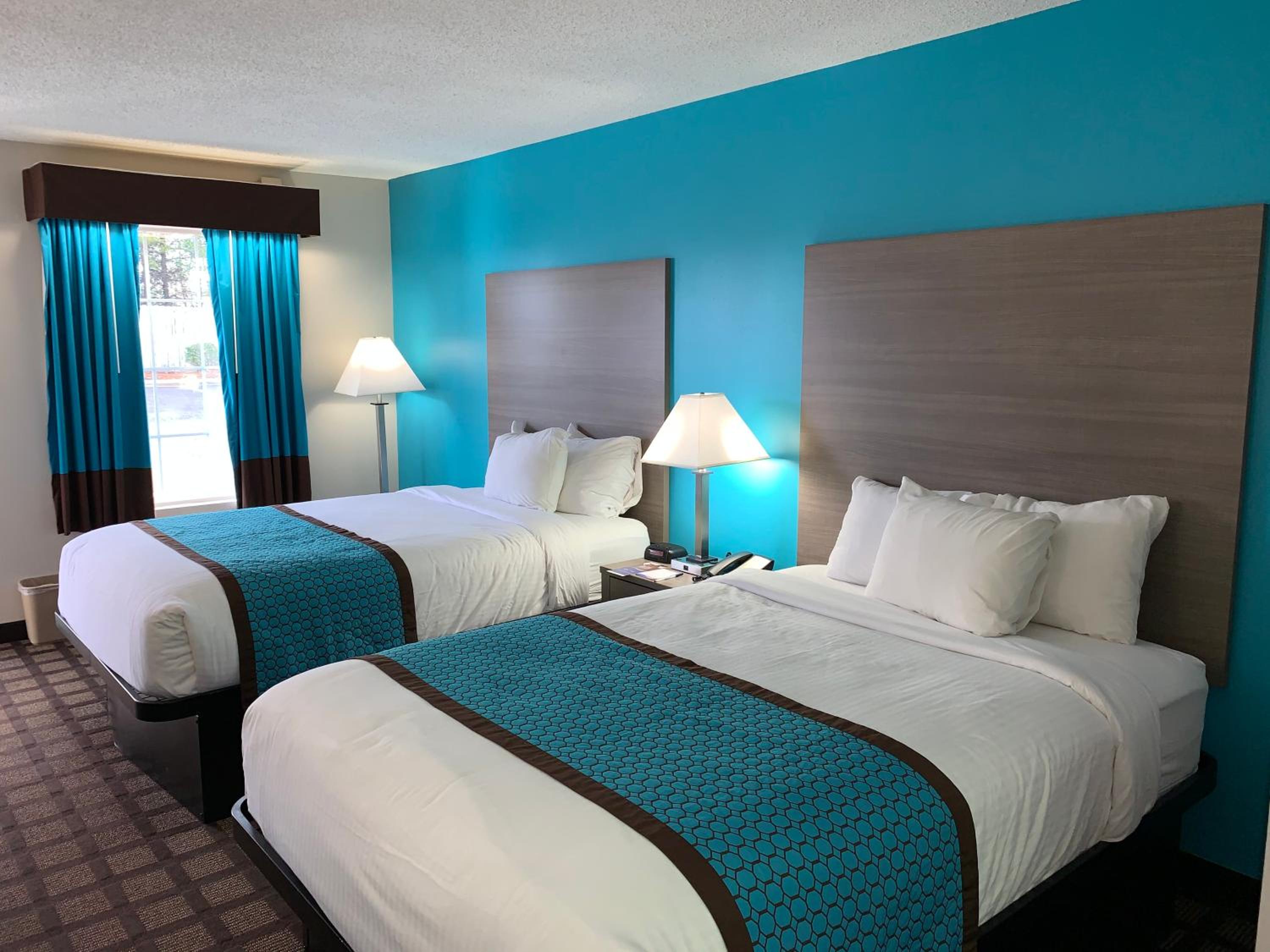 Deluxe Double Room with Two Double Beds - Non-Smoking - Photo 3