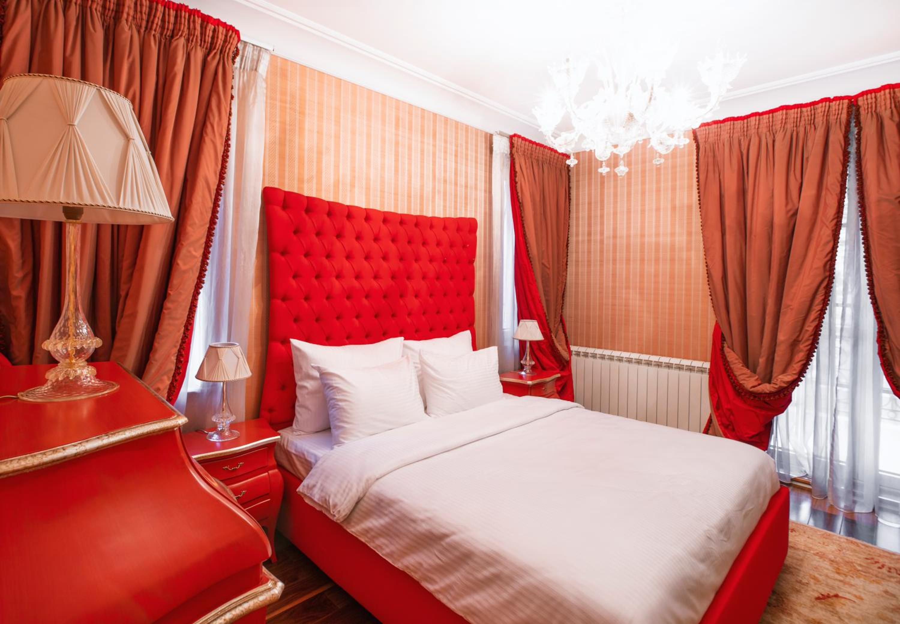 Deluxe Double Room with Balcony - Photo 1
