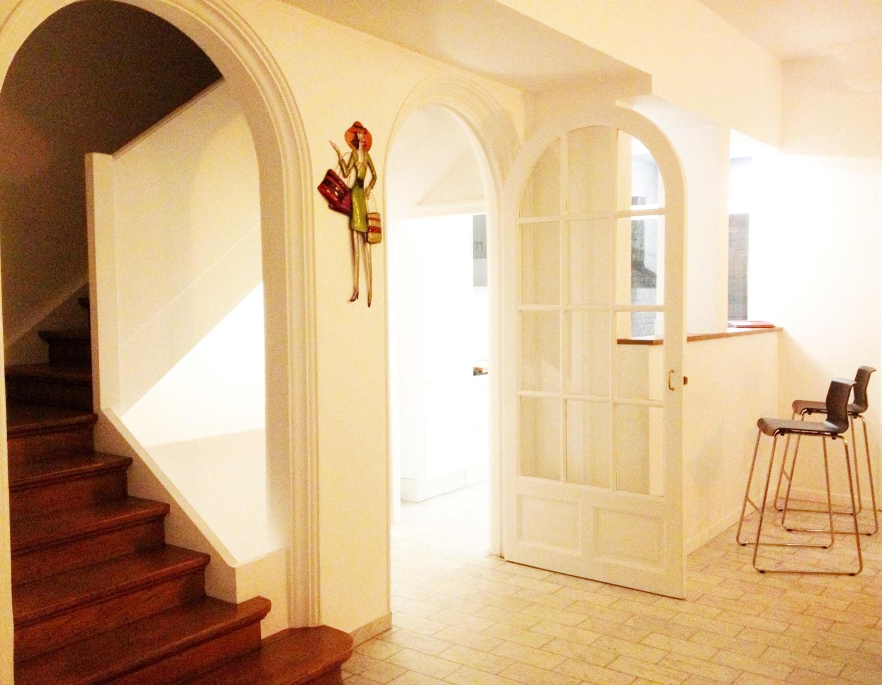Four-Bedroom House photo 2