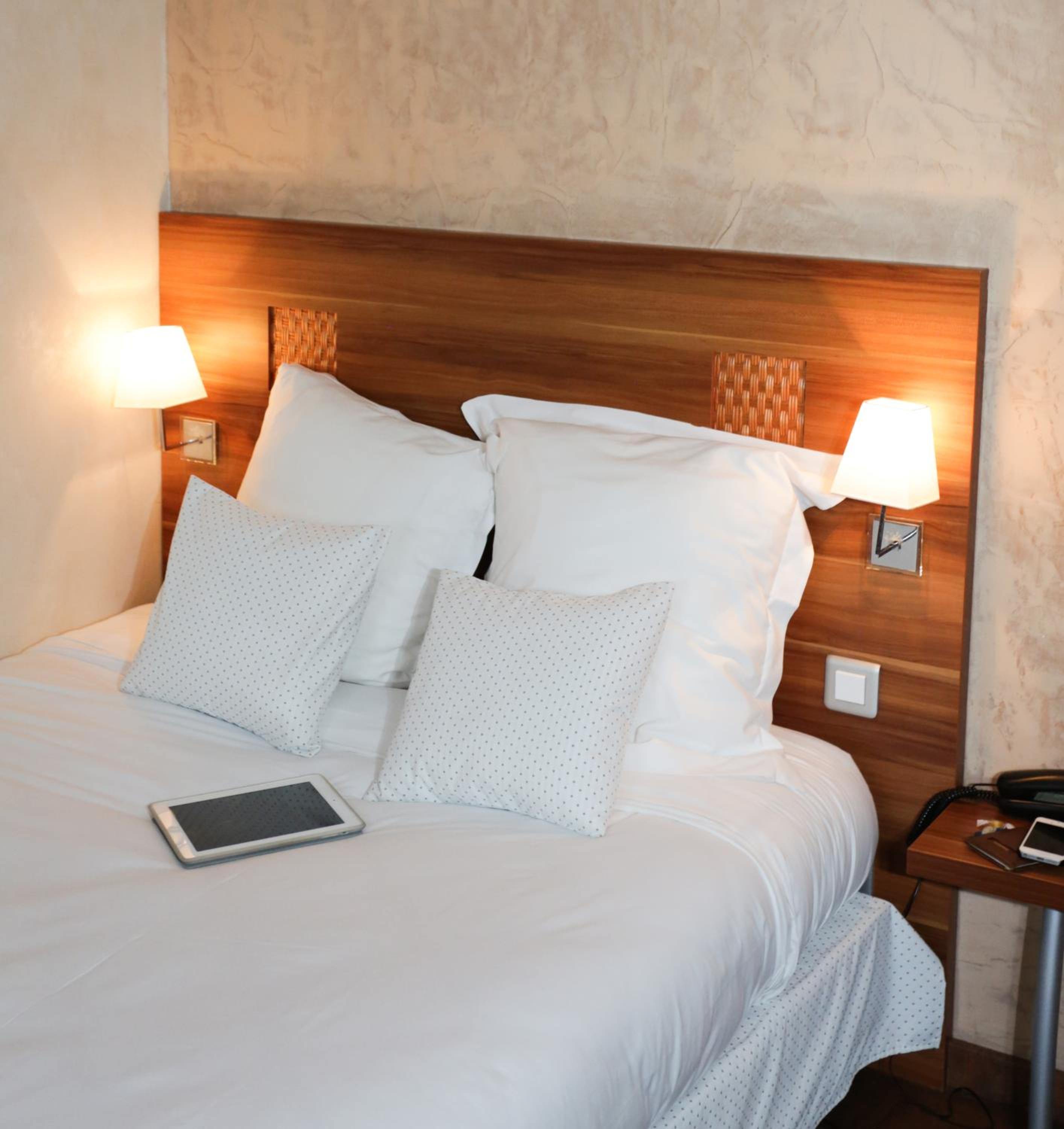 Standard Double Room - Photo 1