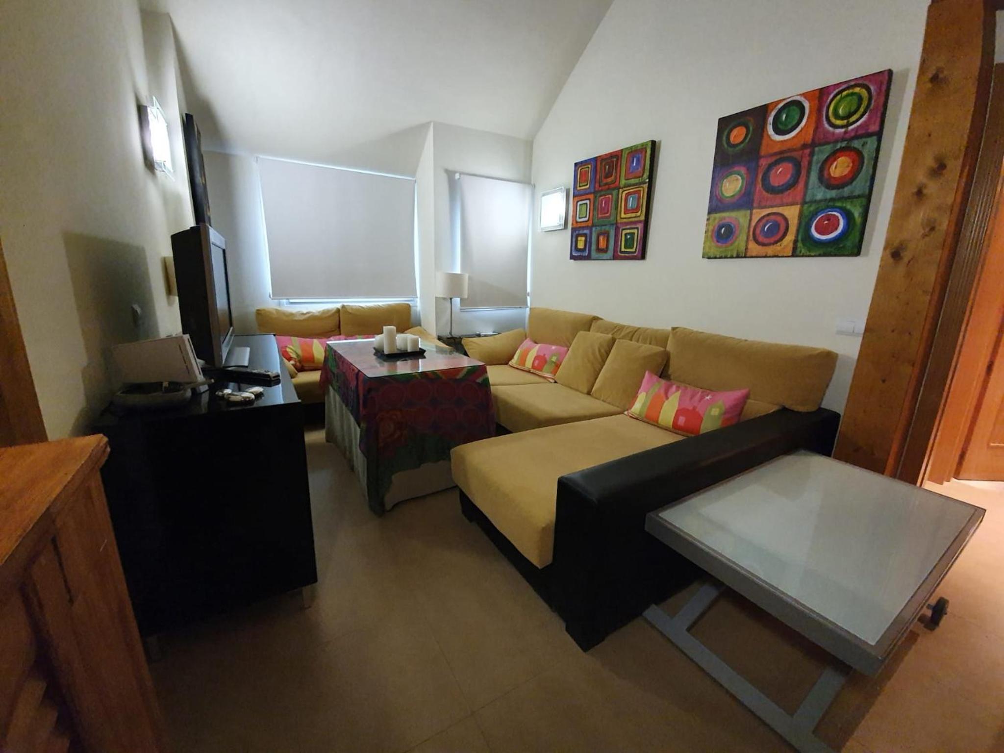 Three-Bedroom Apartment - Photo 13