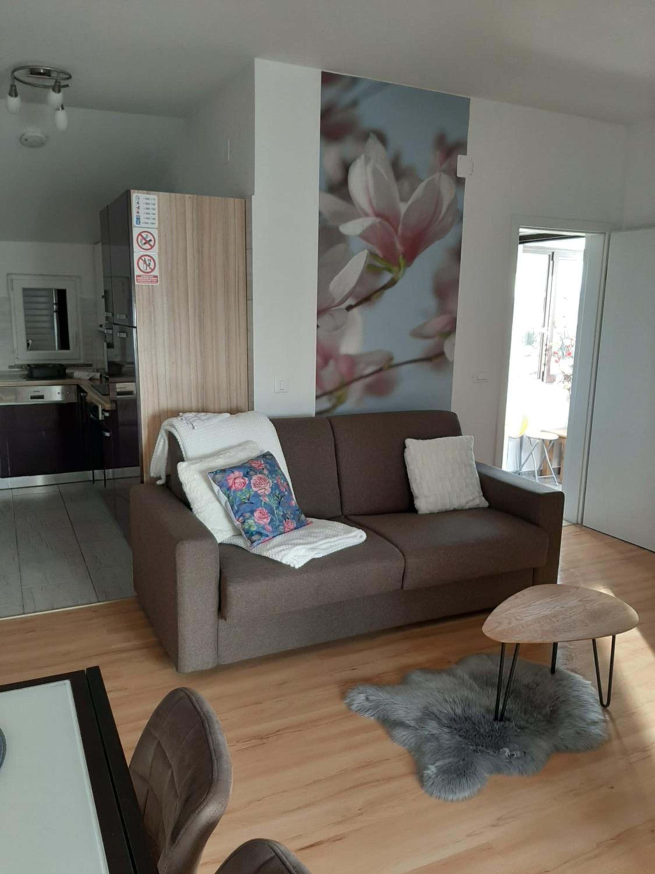 Studio Apartment - Photo 18