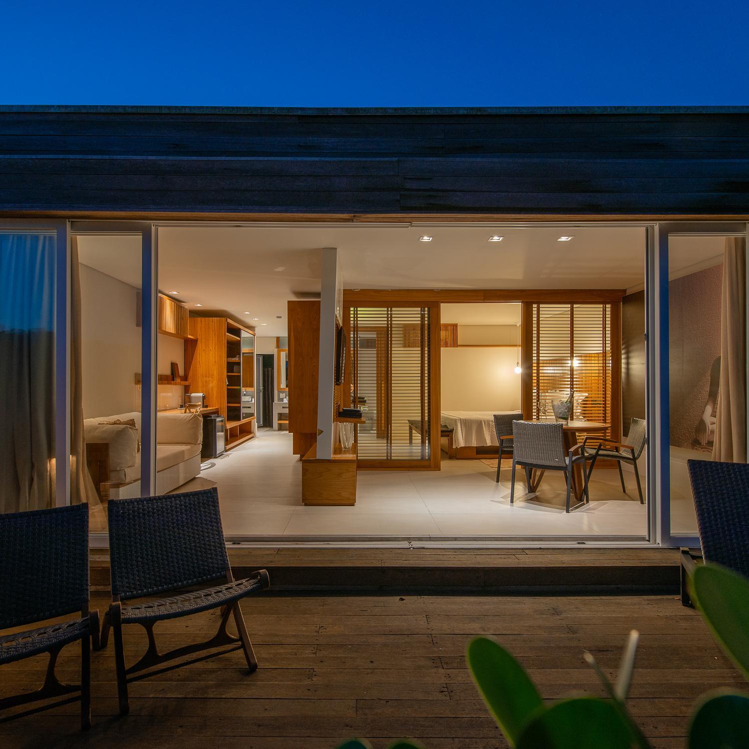 Double Deluxe Suite