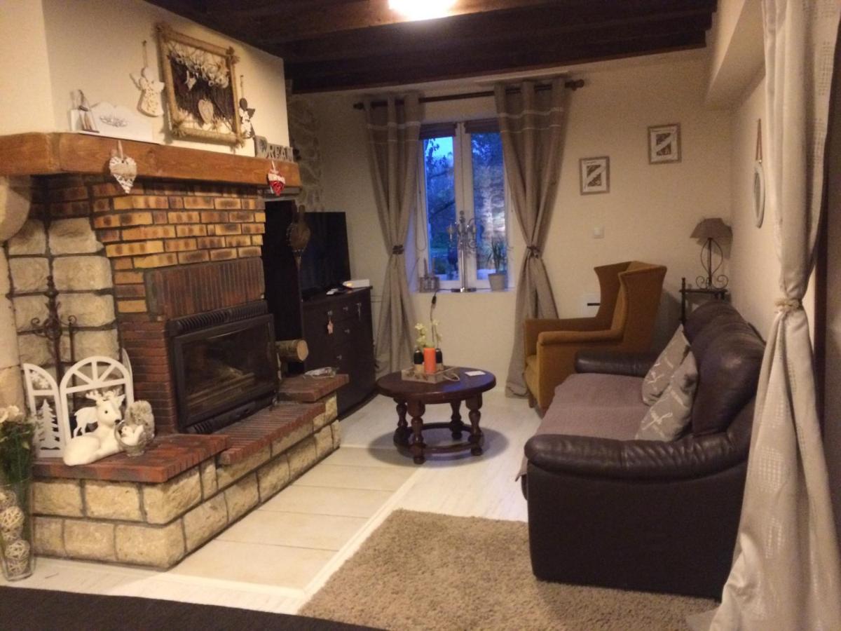 Three-Bedroom House - Photo 1