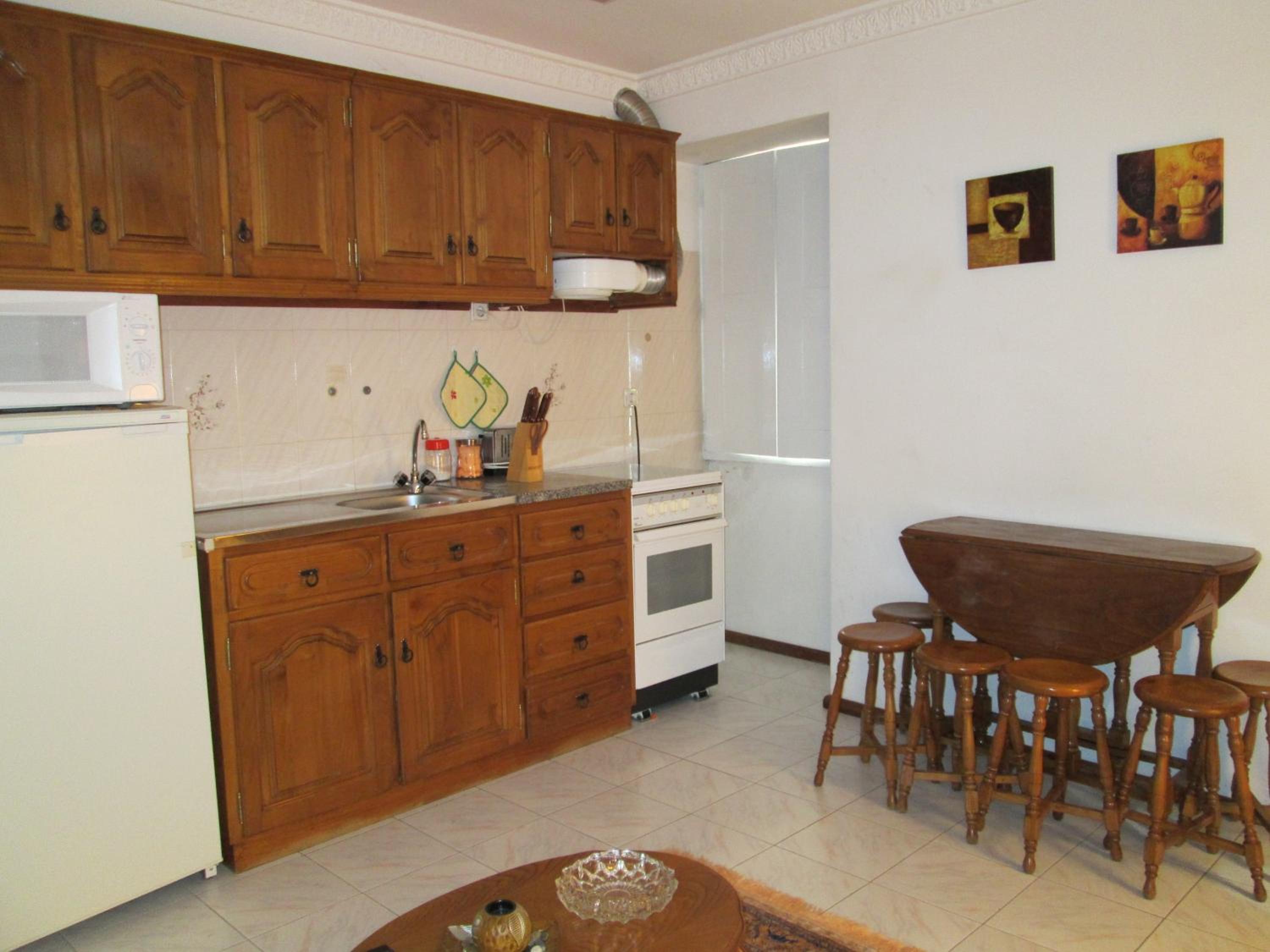 One-Bedroom Apartment - Photo 8