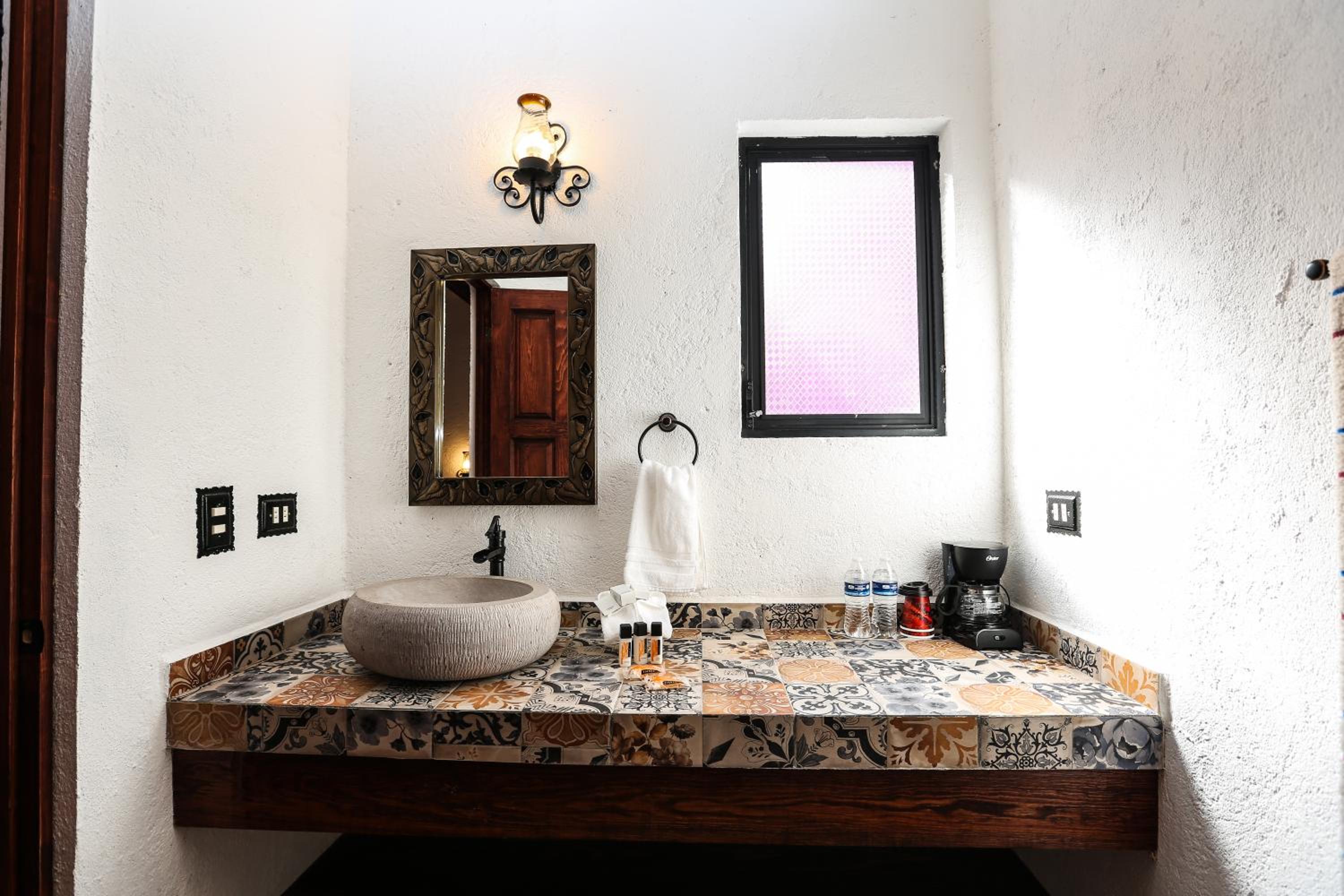 Superior Double Room - Photo 9