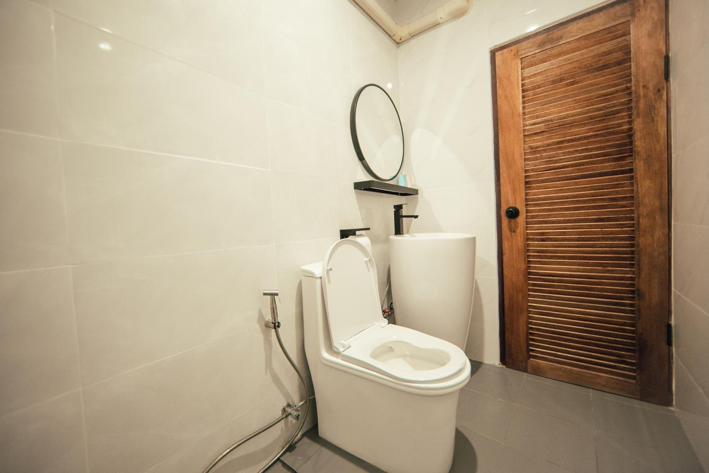 Small Double Room - Photo 4