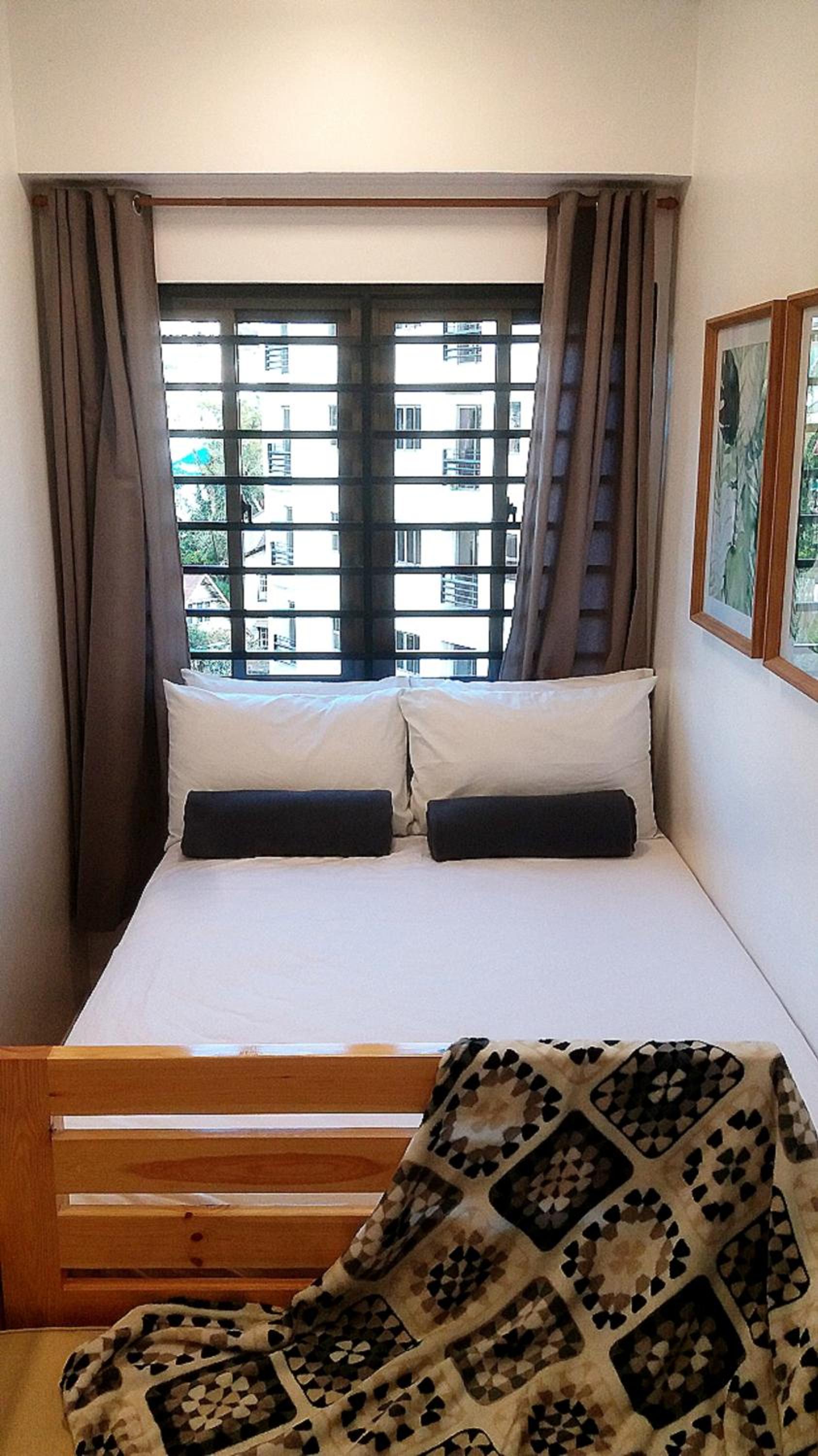 Studio Apartment - Photo 2