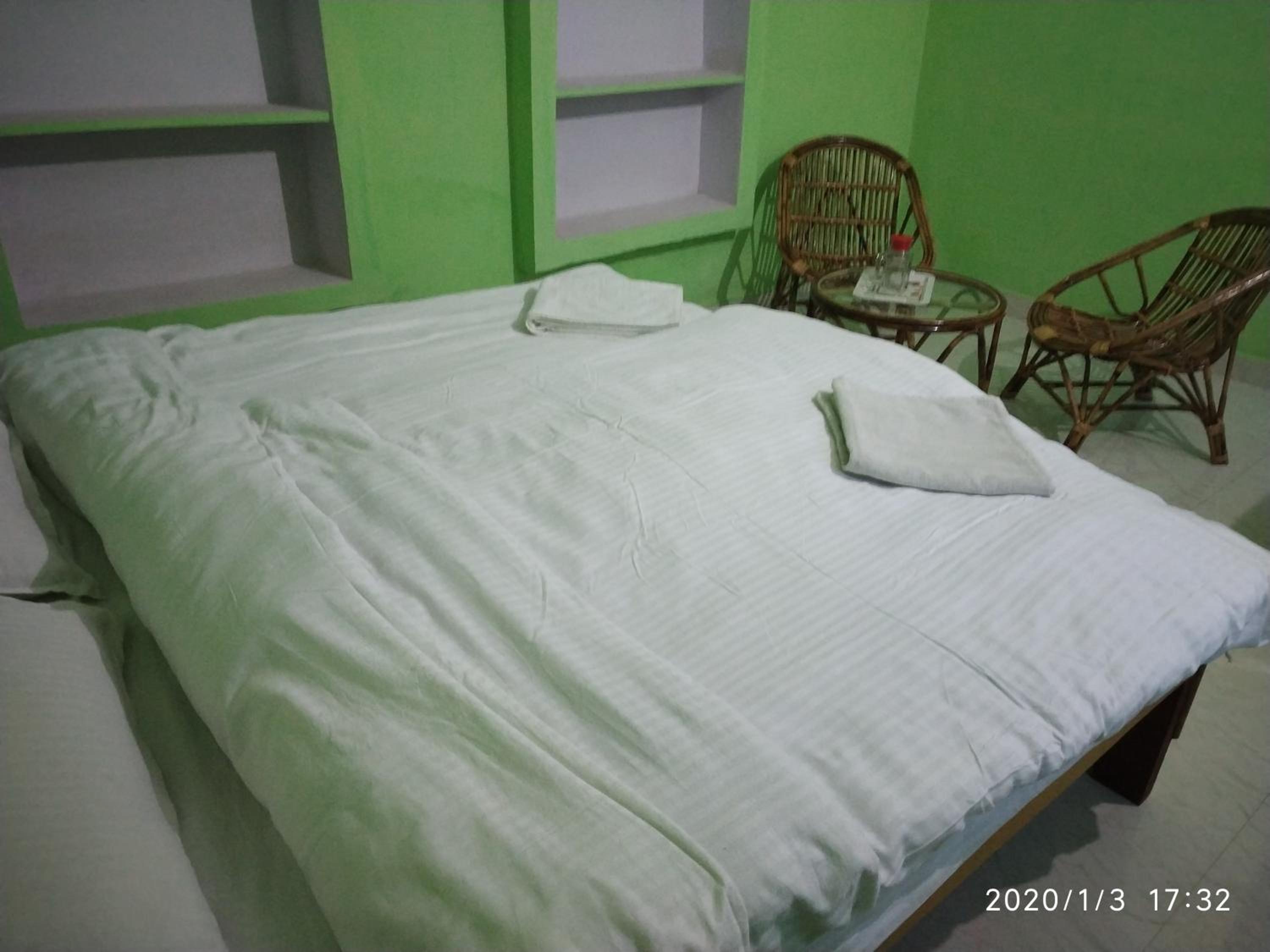 Double or Twin Room with Private External Bathroom photo 1