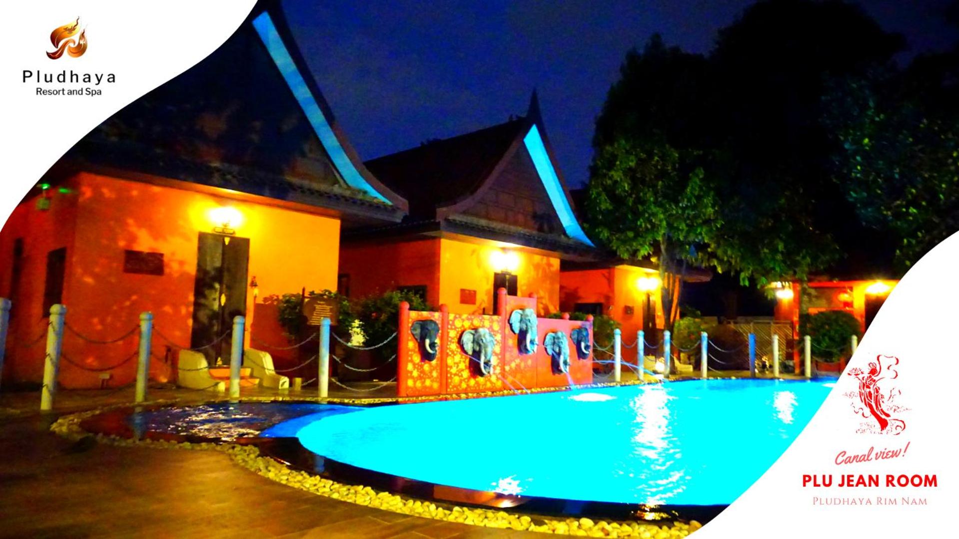 Deluxe Double Room with Balcony photo 2