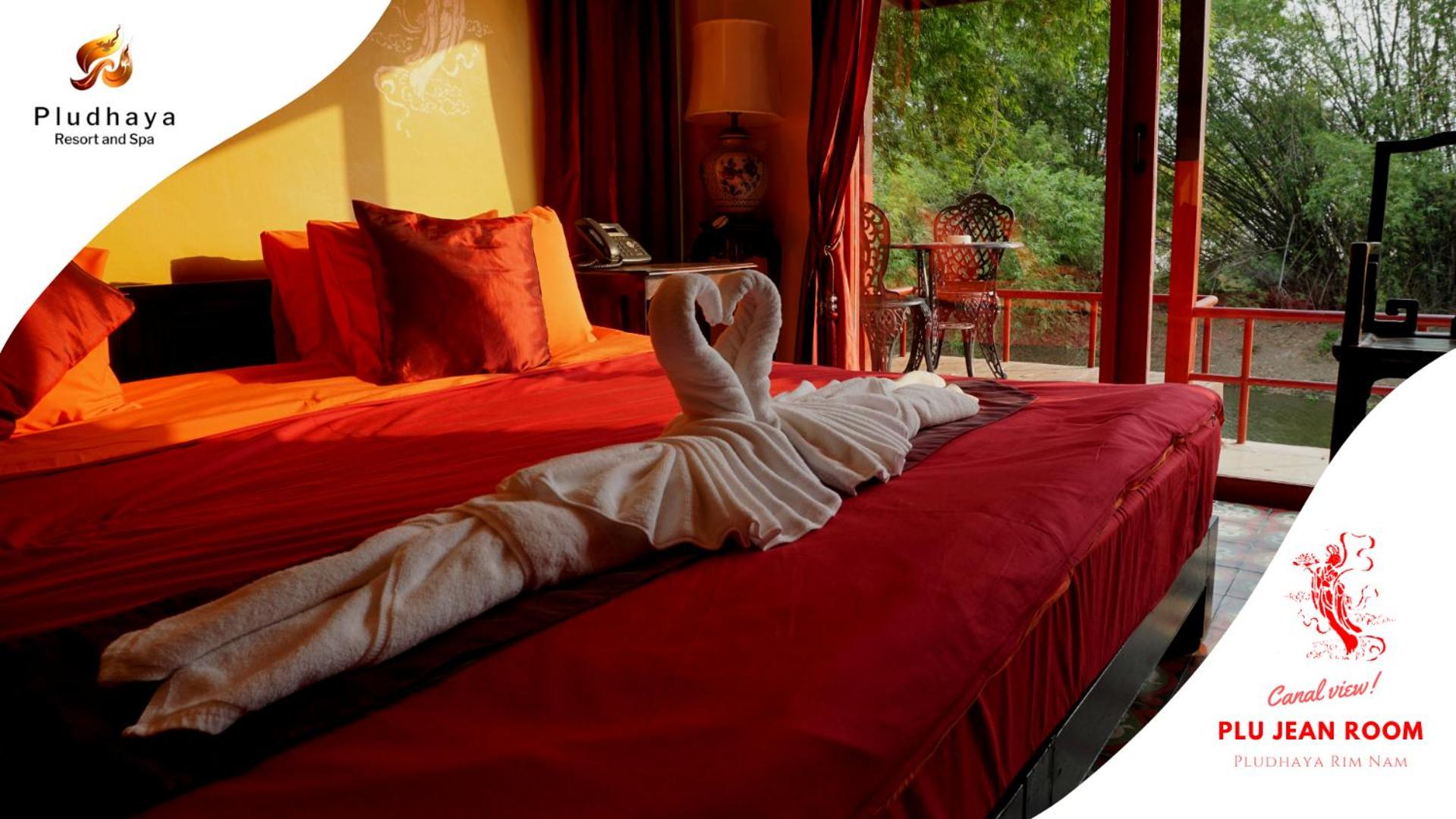 Deluxe Double Room with Balcony photo 1