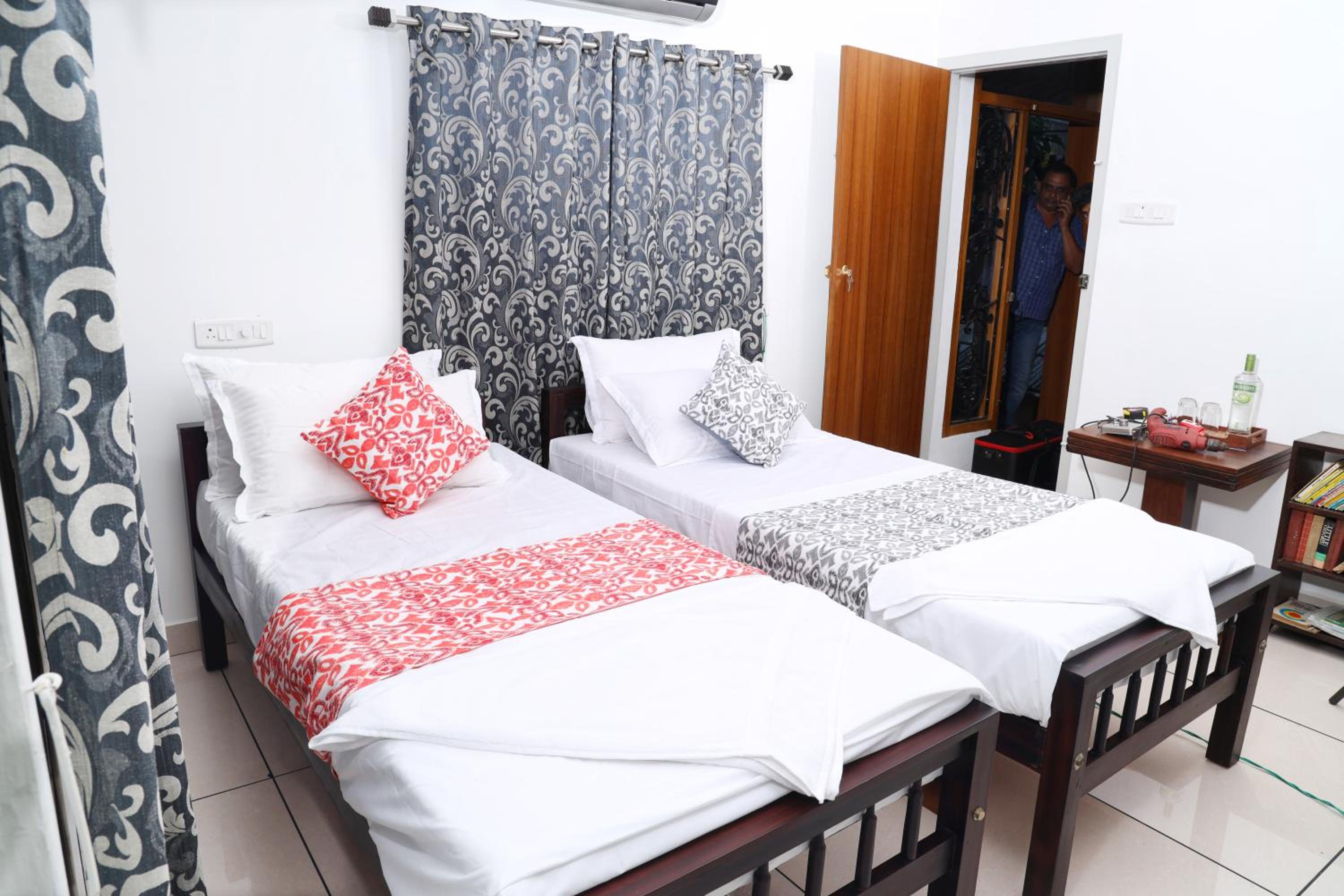 Deluxe Double or Twin Room with Balcony photo 1