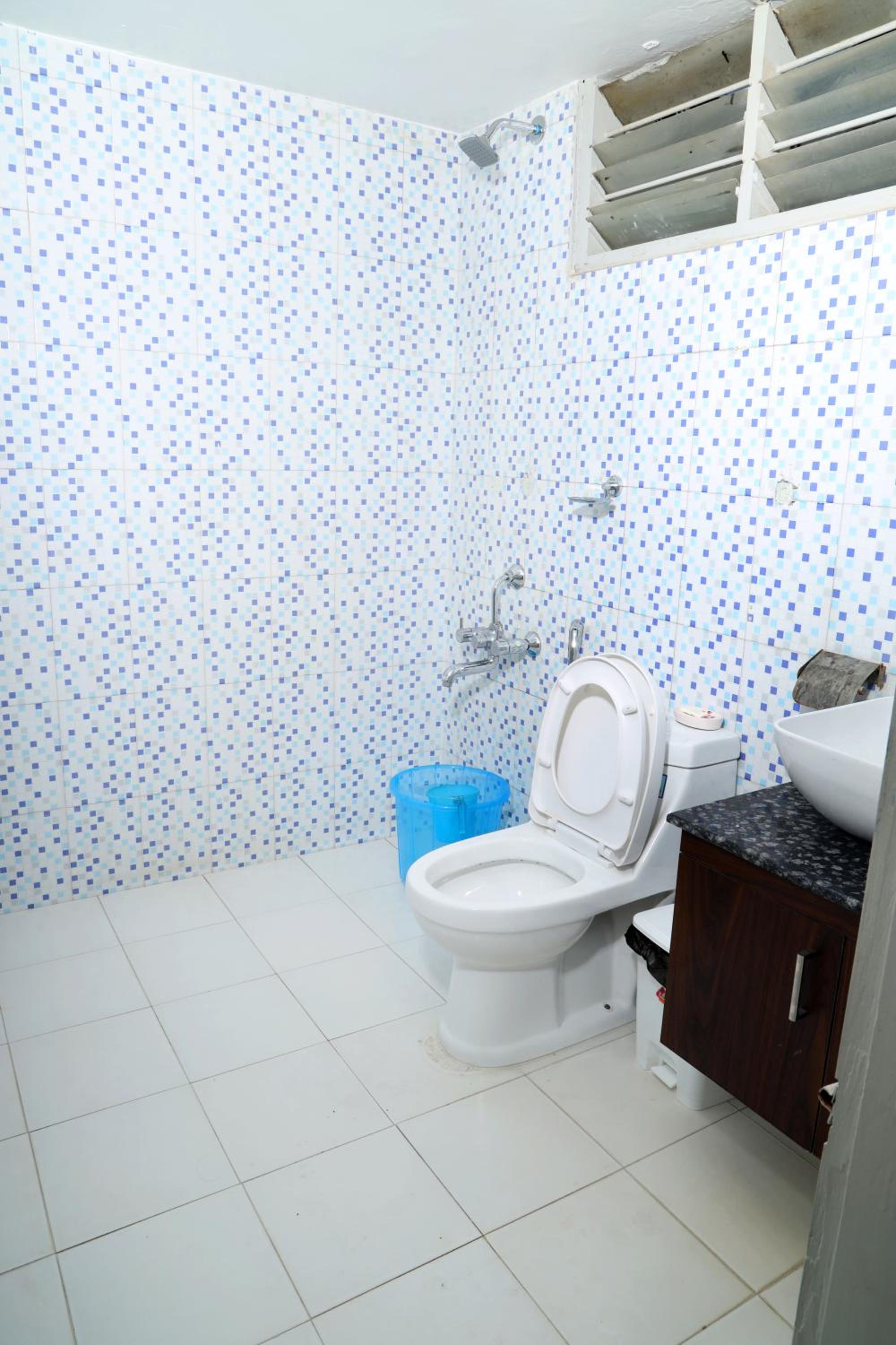 Double or Twin Room photo 3