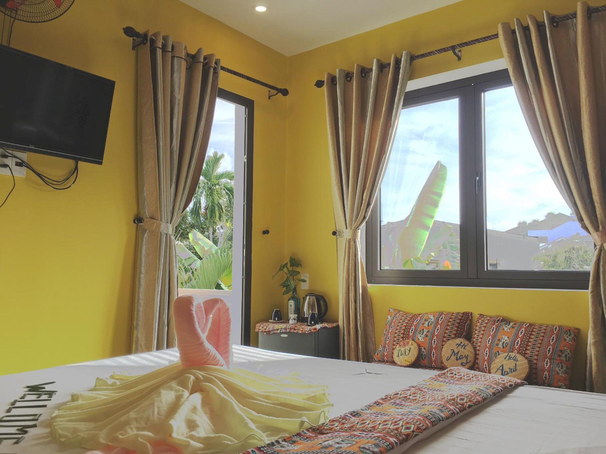 Deluxe Double Room with Balcony